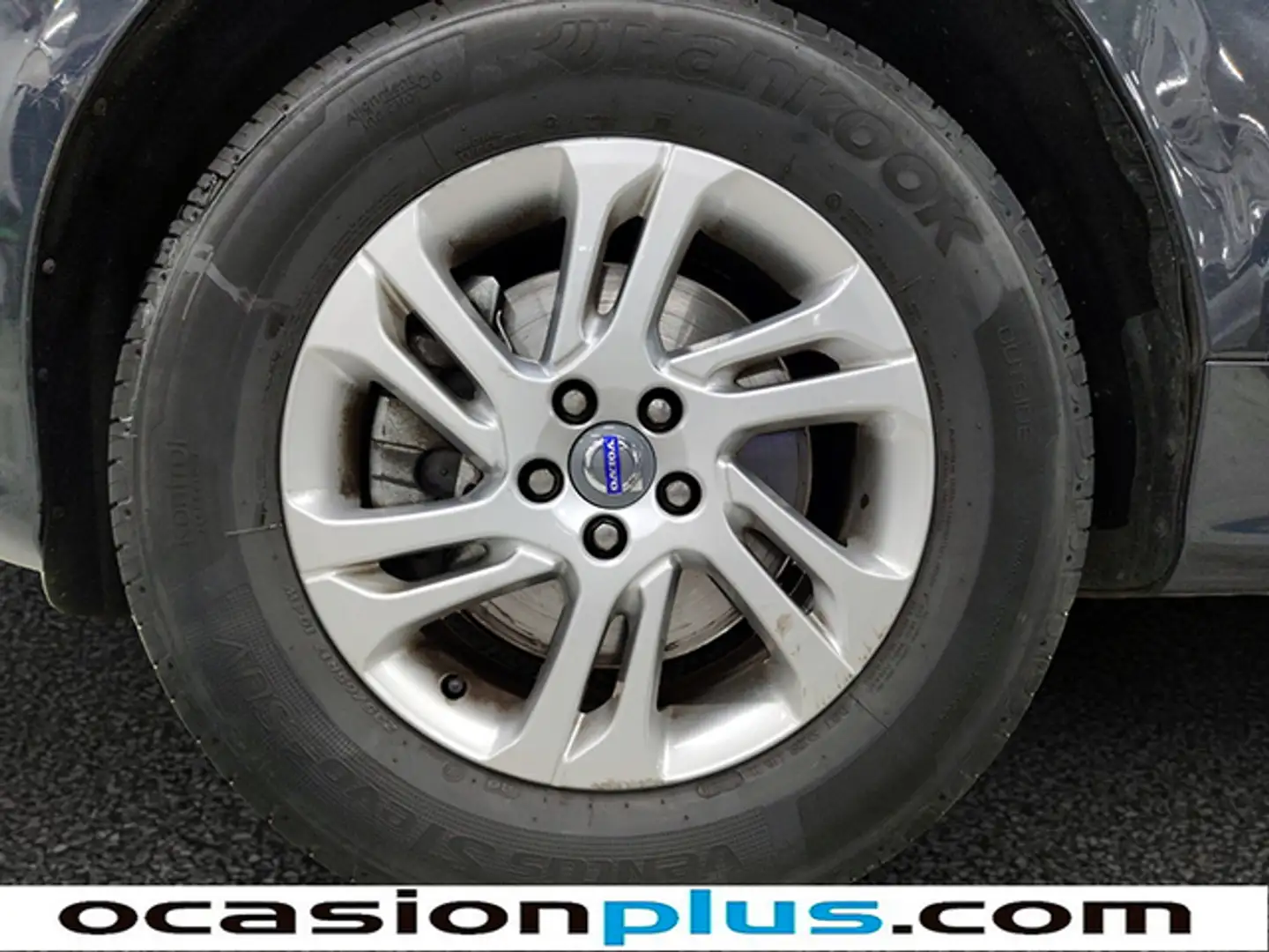 Volvo XC60 D4 Momentum Aut. 181 Gris - 2