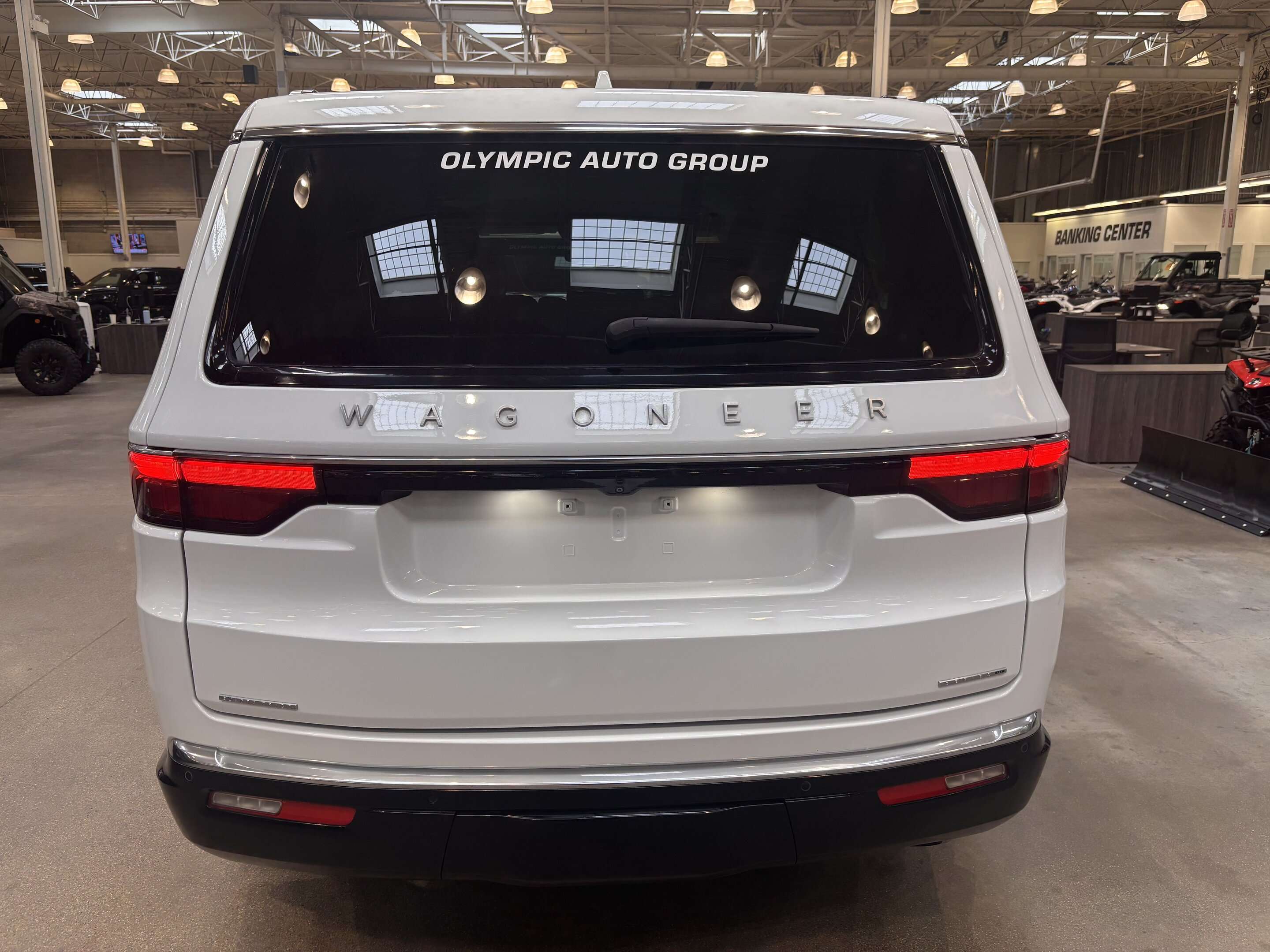 2023 Jeep Wagoneer Series III 4X4 | $206/ WEEK | VENTILATED SEATS | A — снимка 1