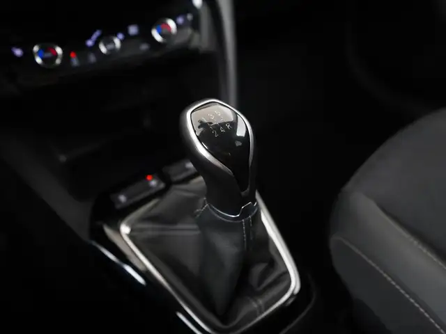 Opel Corsa view 10