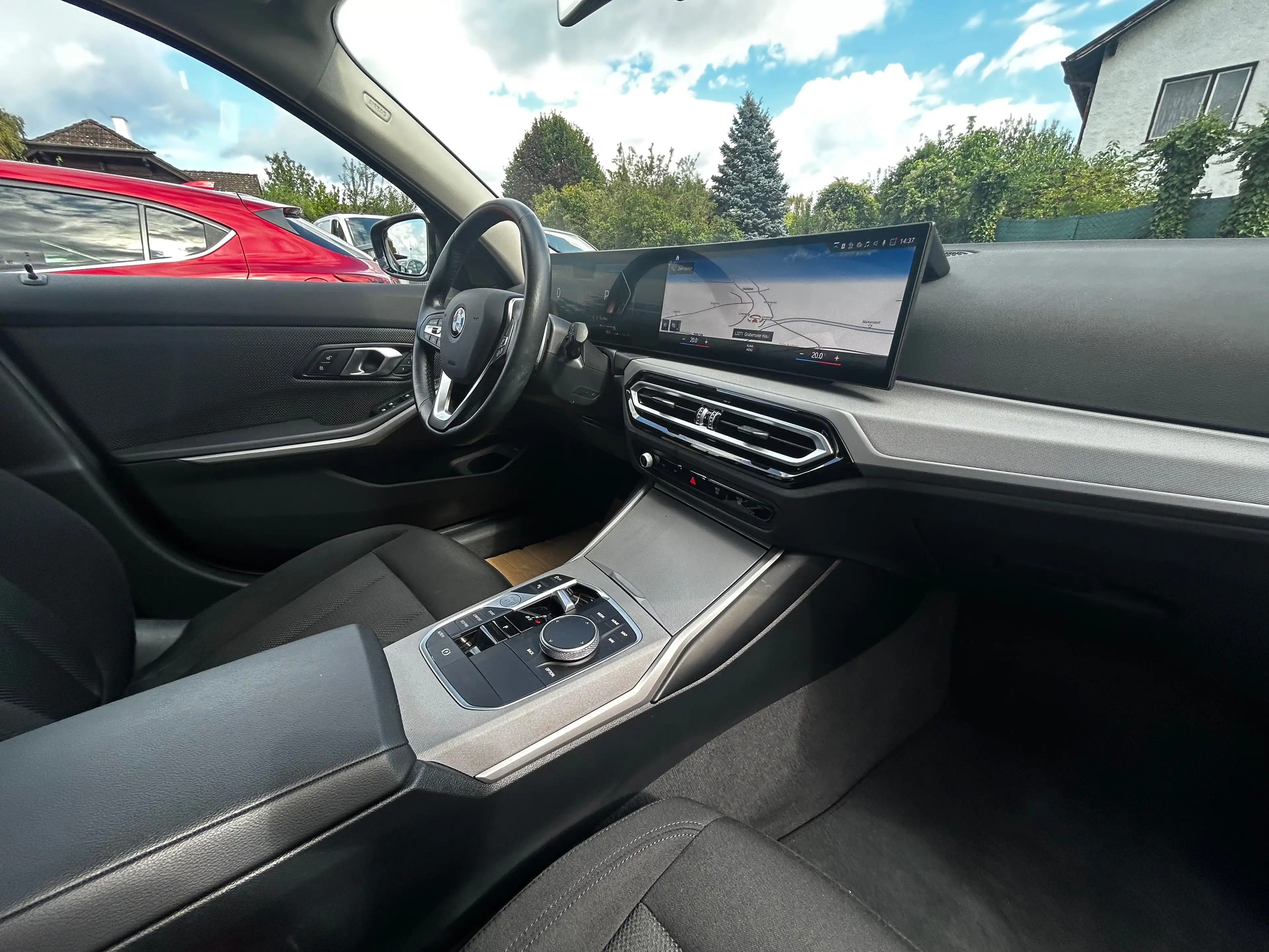 BMW 318 318 d Aut Navigation LED Kamera 1 Besitz — photo 12