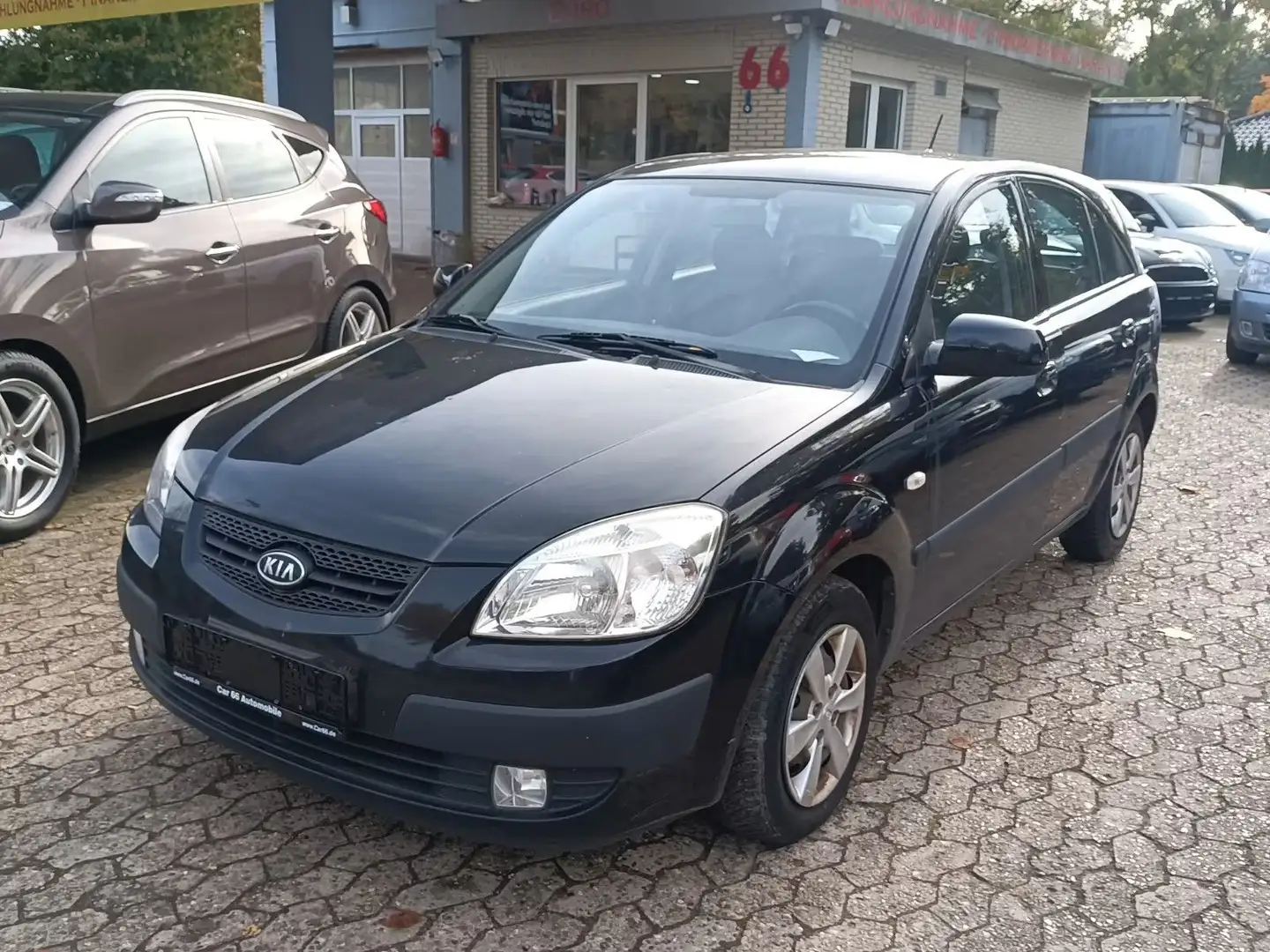 Kia Rio 1.4 EX / Klimaanlage / 2. Hand / Zwart - 1