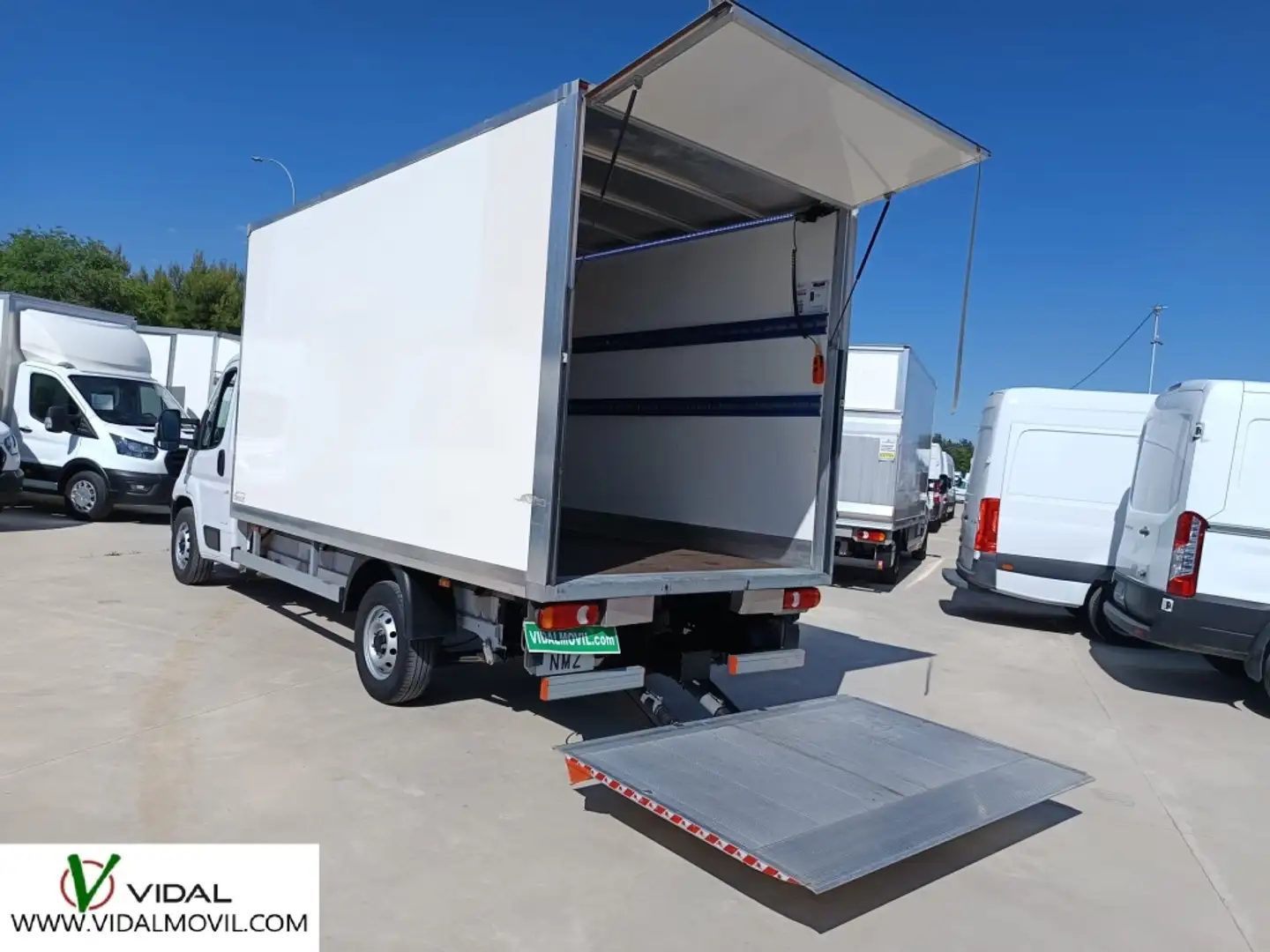 Fiat Ducato Ch.Cb.Maxi 35 2.2Mjt L4 H1 140CV Blanco - 1