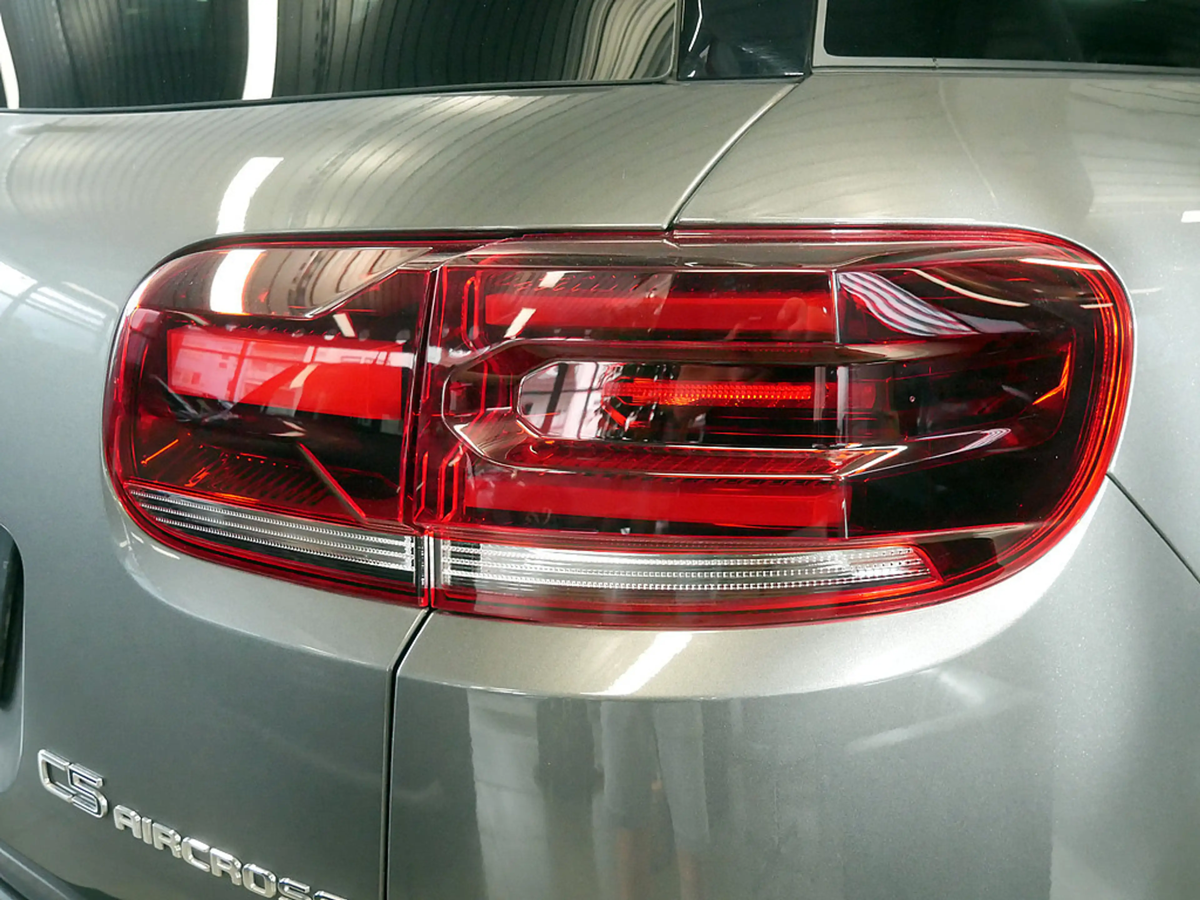 Citroen C5 Aircross BlueHDi 130 Plus KAMERA NAVI LED — photo 9