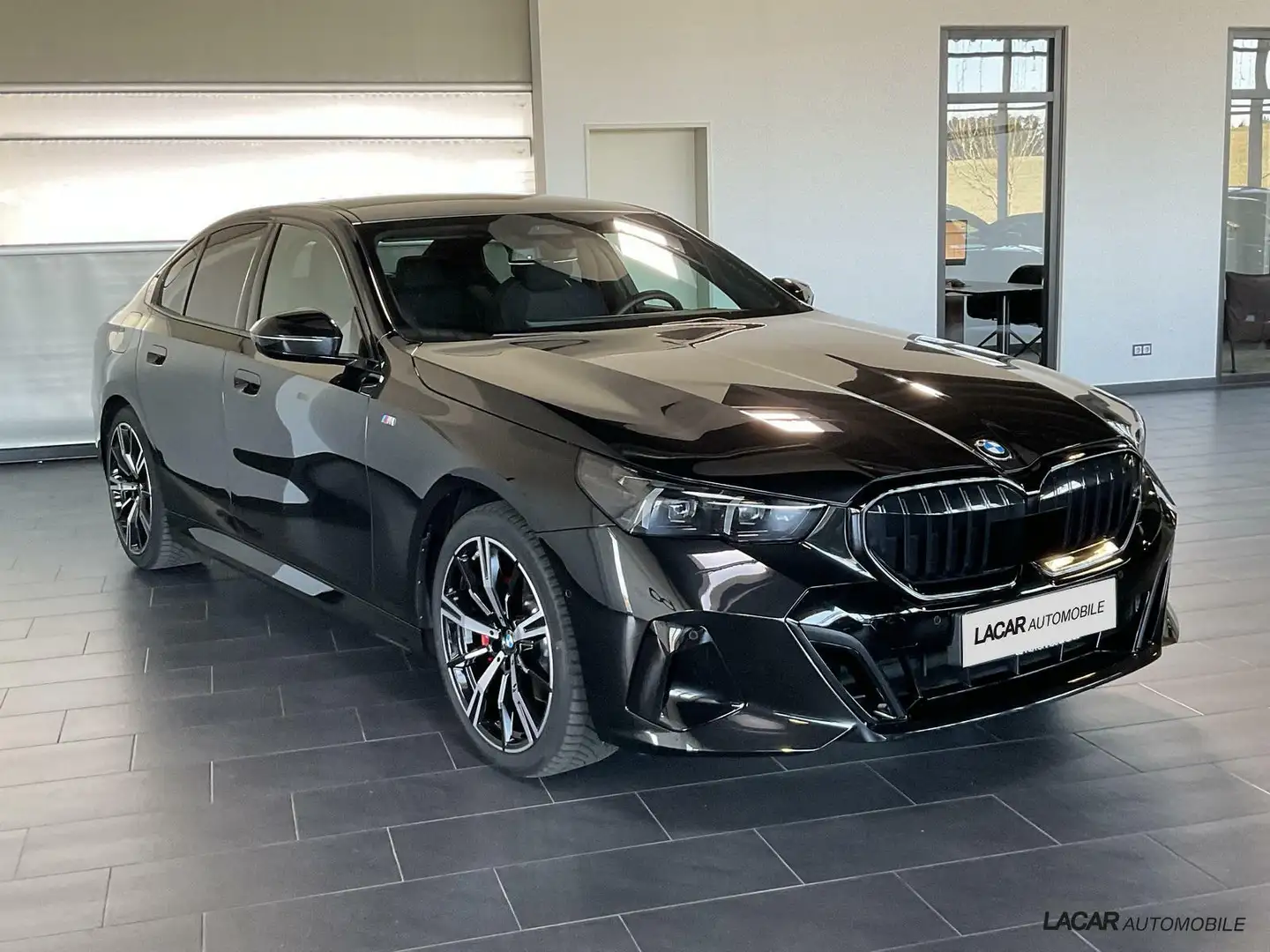 BMW 520 5-serie 520i I M Sport Pro I Pano I H&K Noir - 1