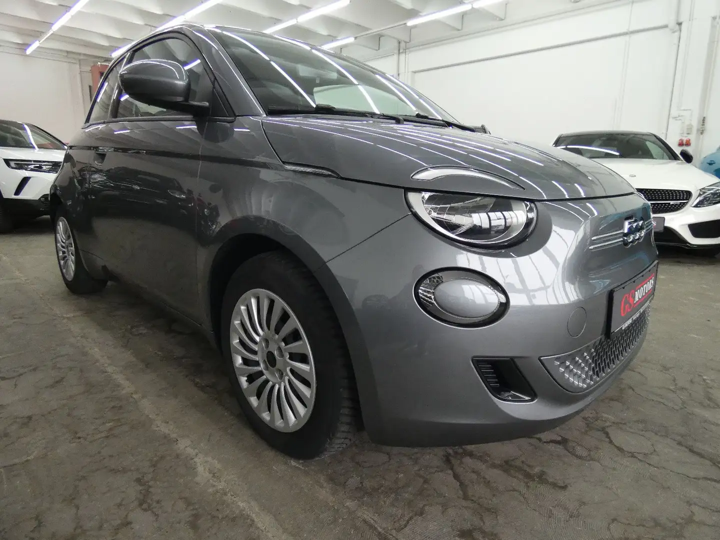Fiat 500e 500 e Action 23,8kwh*LED*KLIMA*USB*LED*BLUETOOTH Gris - 1