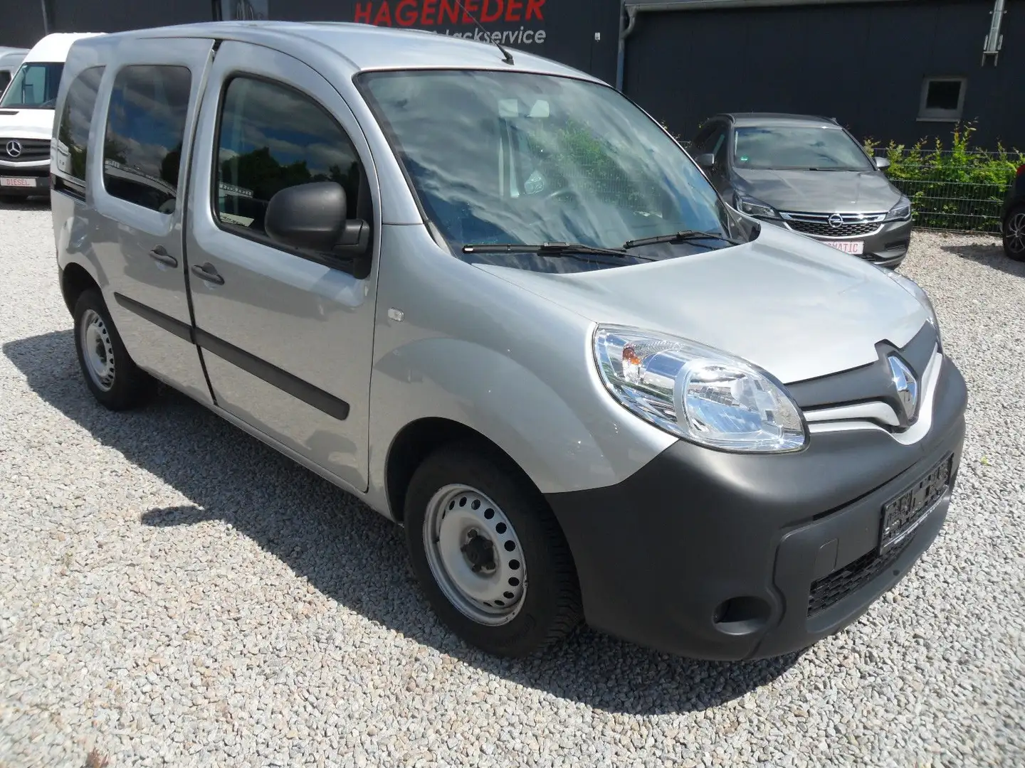 Renault Kangoo ENERGY dCi 110 Kasten/NAVI/Regal Gümüş rengi - 1
