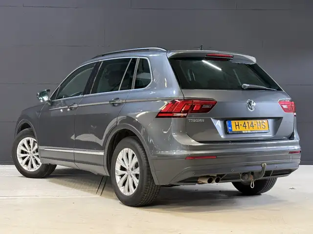 Volkswagen Tiguan view 9