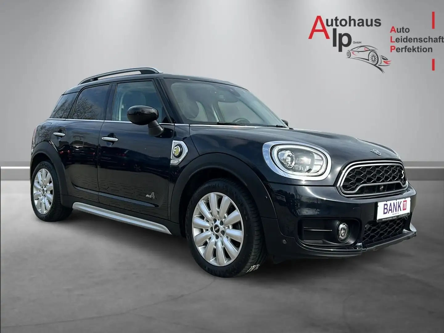 MINI Cooper SE Countryman ALL4 PLUGIN-HYBRID LED Noir - 1