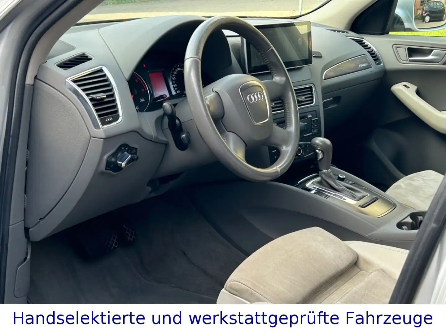 Audi Q5 2.0 TDI Automatik quattro AHK Silver - 2