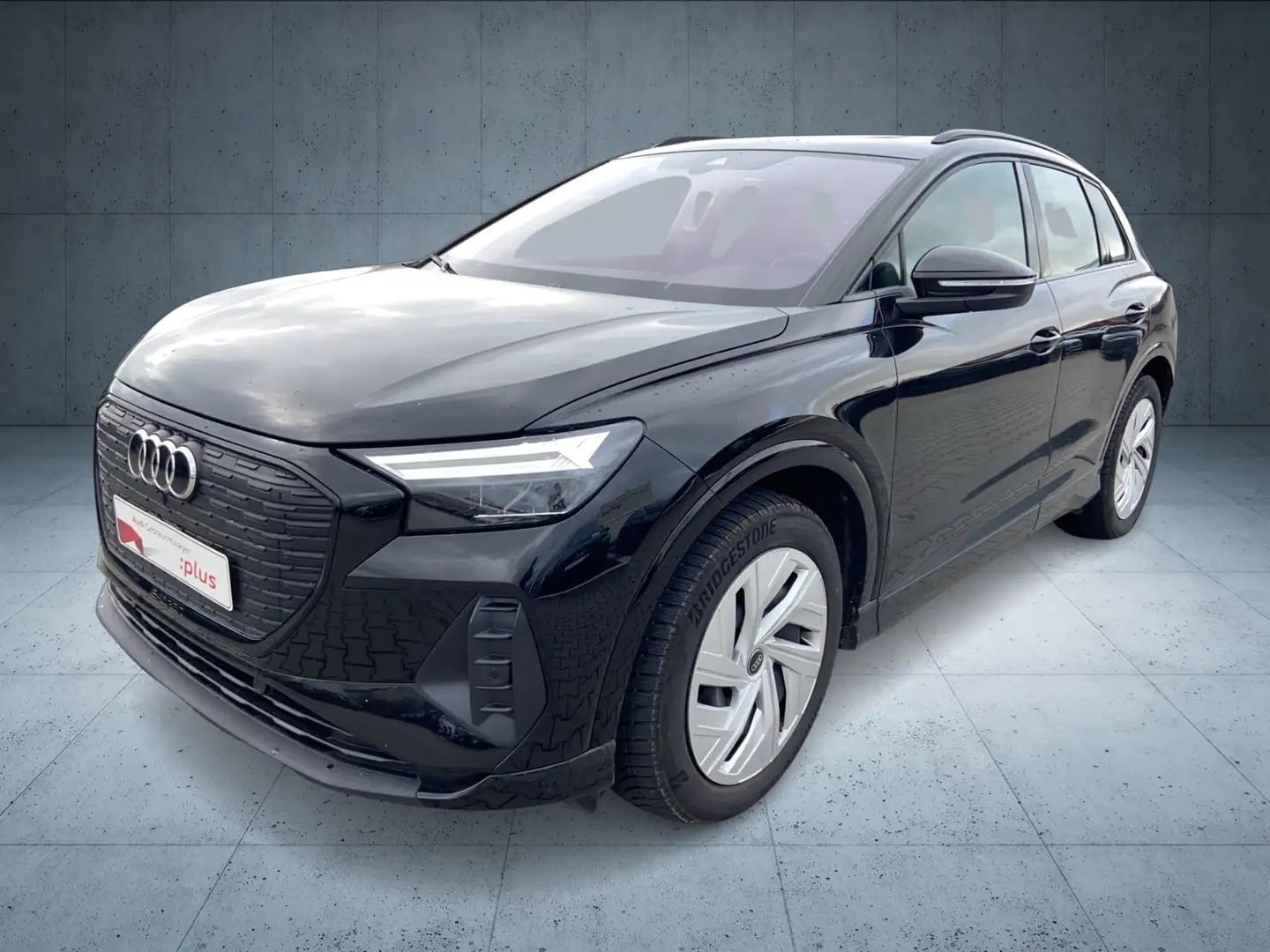Audi Q4 e-tron 40 LED Pano AUT Akustikglas Wärmepumpe Schwarz - 2