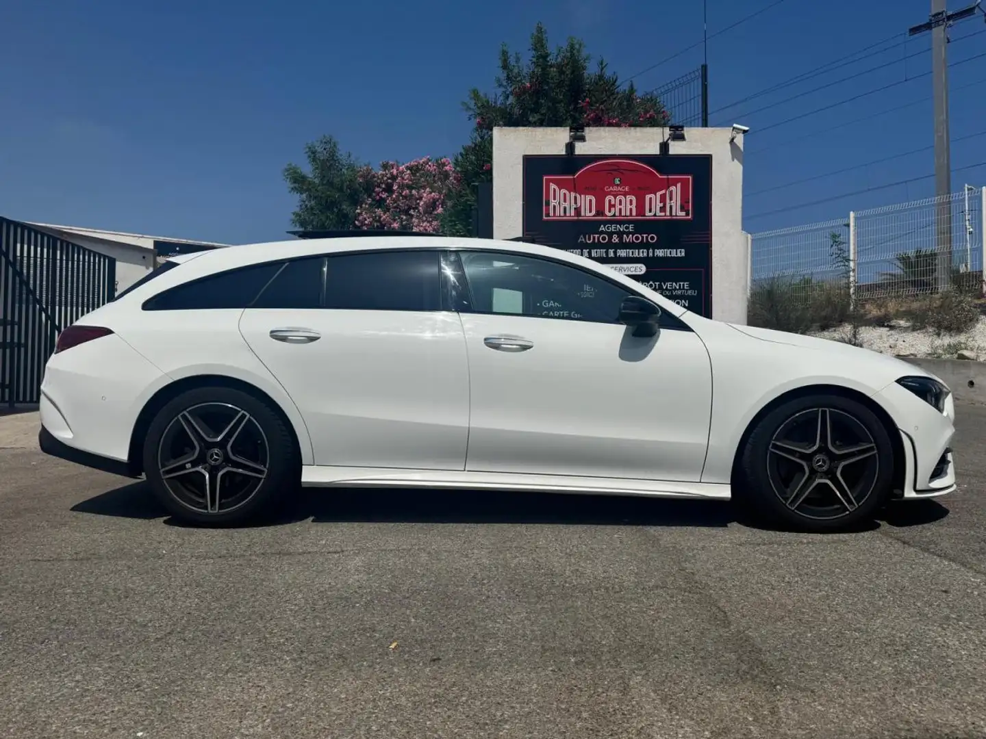 Mercedes-Benz CLA 200 Shooting Brake CLA 200 - BV 7G-DCT  SHOOTING BRAKE Blanc - 2