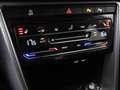 Volkswagen T-Roc 1.0 TSi 115 Life + GPS + Heated Seats + Climatronic + LED Zwart - thumbnail 16