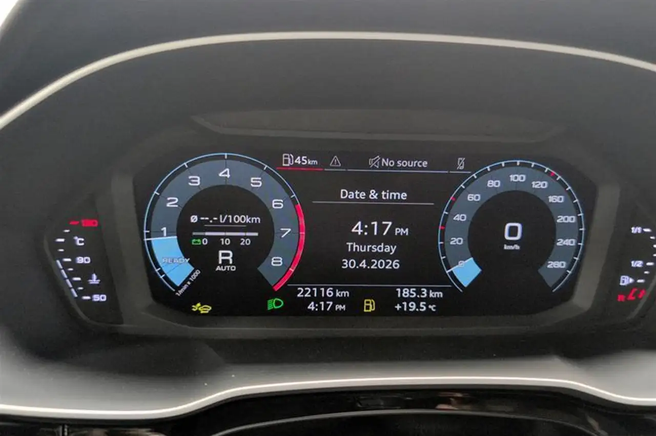 Audi Q3 снимка Audi Q3