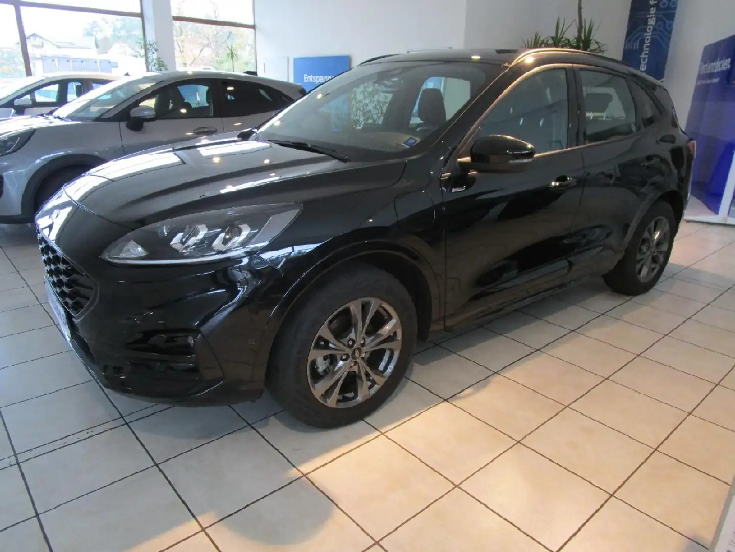 Ford Kuga PHEV, ST-Line, Vorb. AK,Winter-Paket,Fahrerassist Schwarz - 1