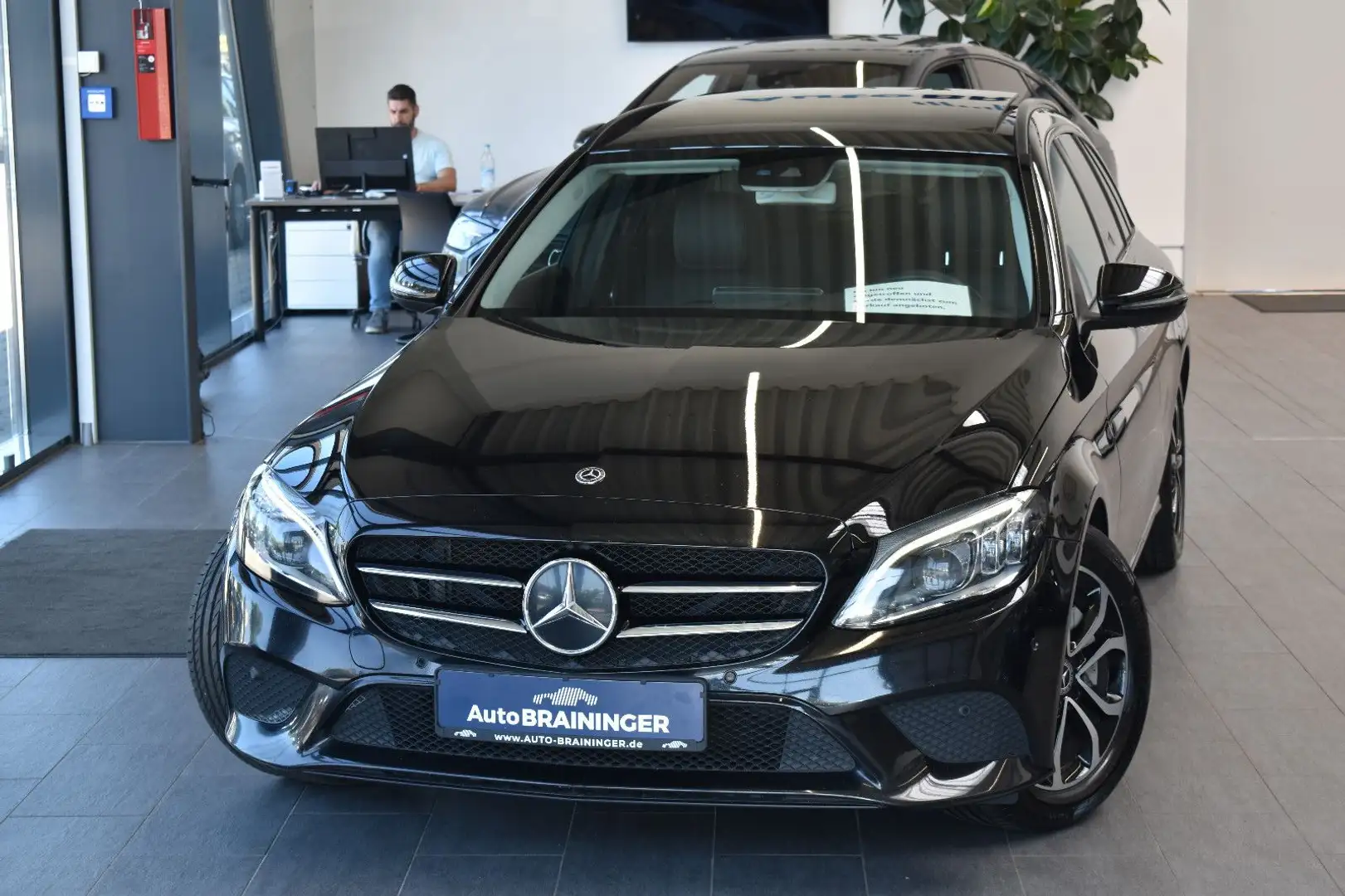 Mercedes-Benz C 220 C220d T Avantgarde 9G-tronic LED~WideScreen~Pano Noir - 1