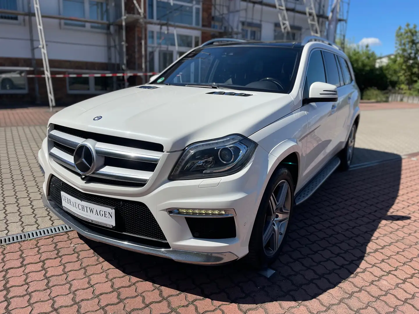 Mercedes-Benz GL 350 GL 350 BlueTec 4Matic AMG Paket 360 Kam Panorama Weiß - 1