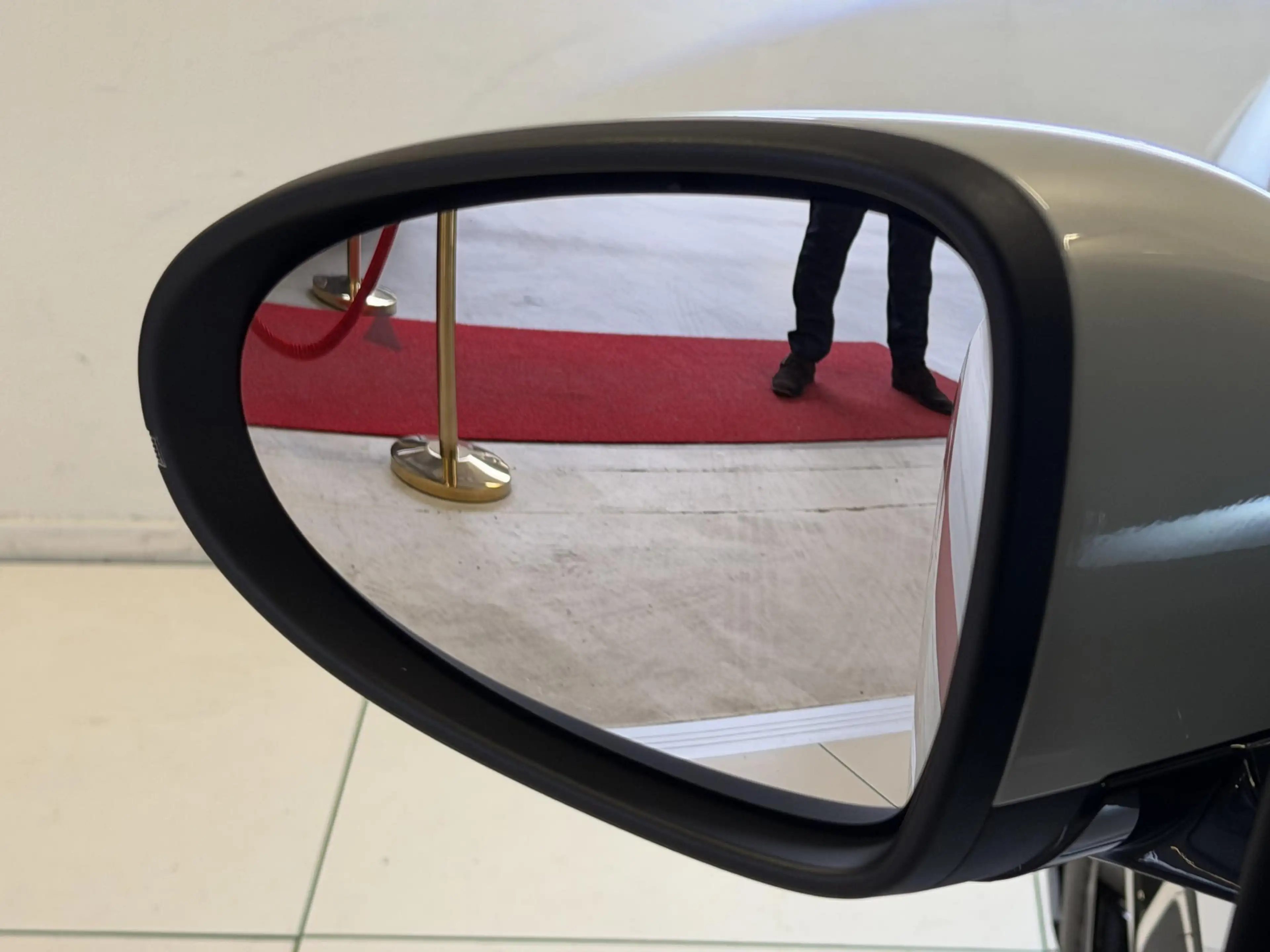 BYD Dolphin G DM-i Comfort | € 1.000,- introductievoordeel! | BY — photo 32