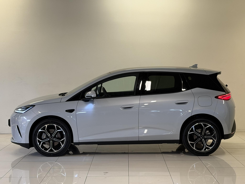 BYD Dolphin G DM-i Comfort | € 1.000,- introductievoordeel! | BY — photo 15