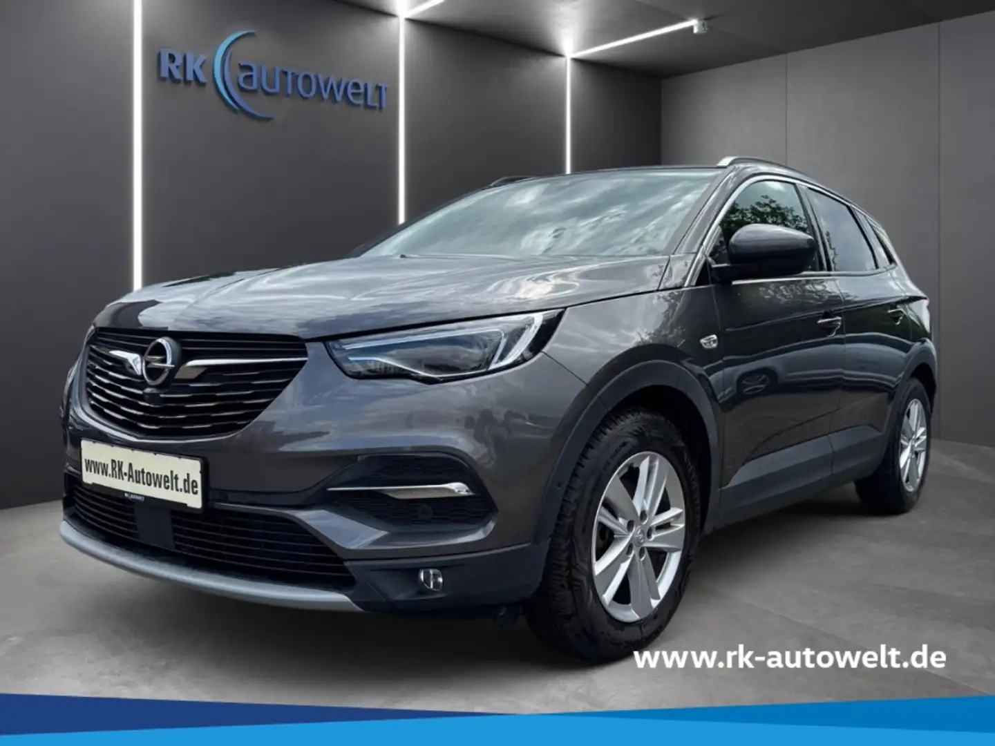 Opel Grandland Business Innovation 1.2 Turbo LED Navi Grijs - 1