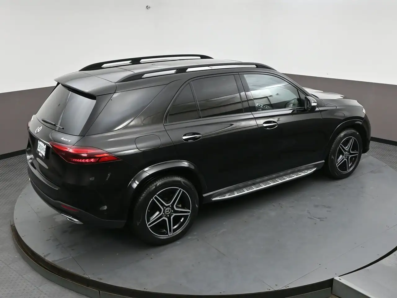 Mercedes-Benz GLE снимка Mercedes-Benz GLE