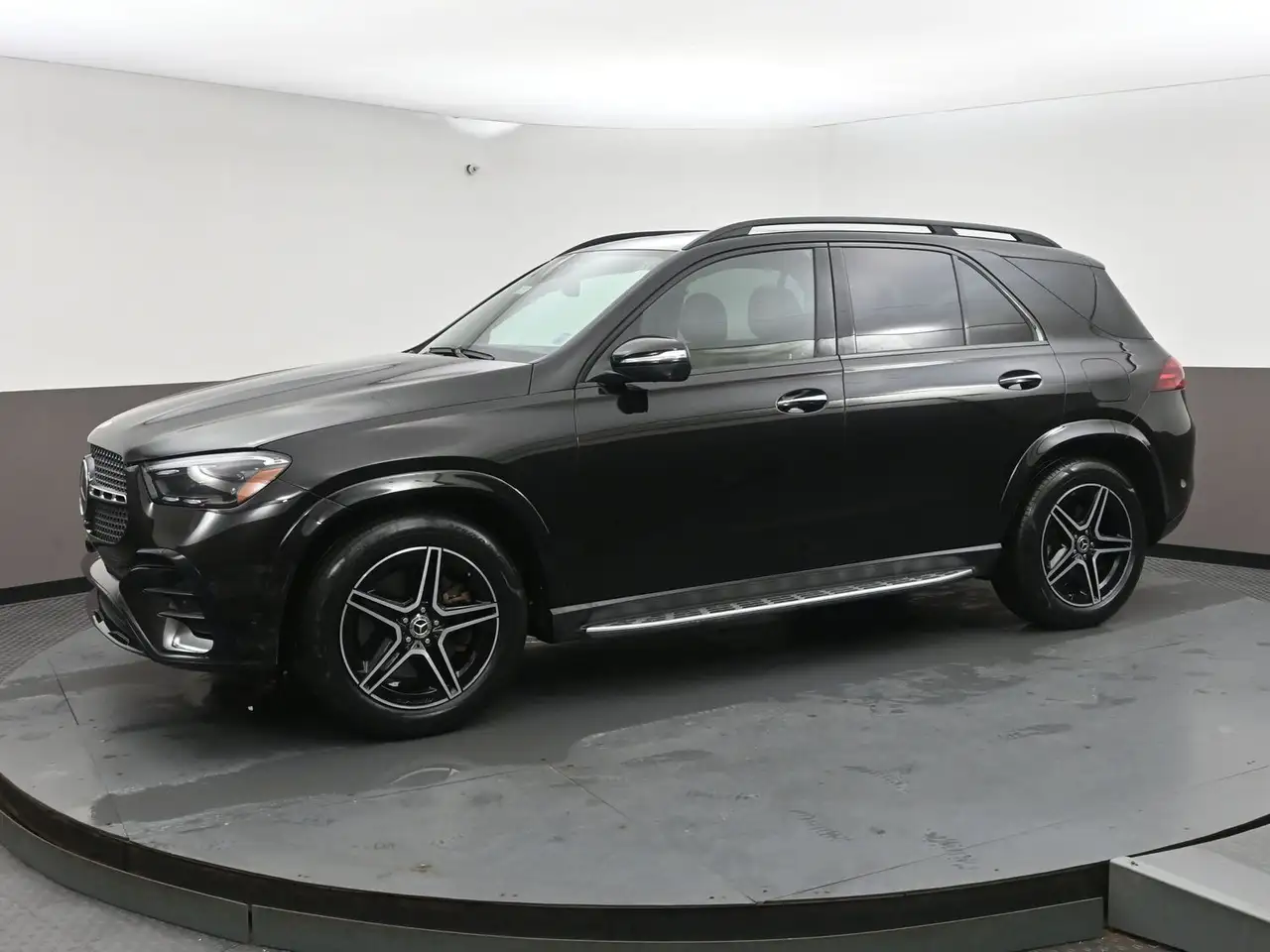 Mercedes-Benz GLE снимка Mercedes-Benz GLE