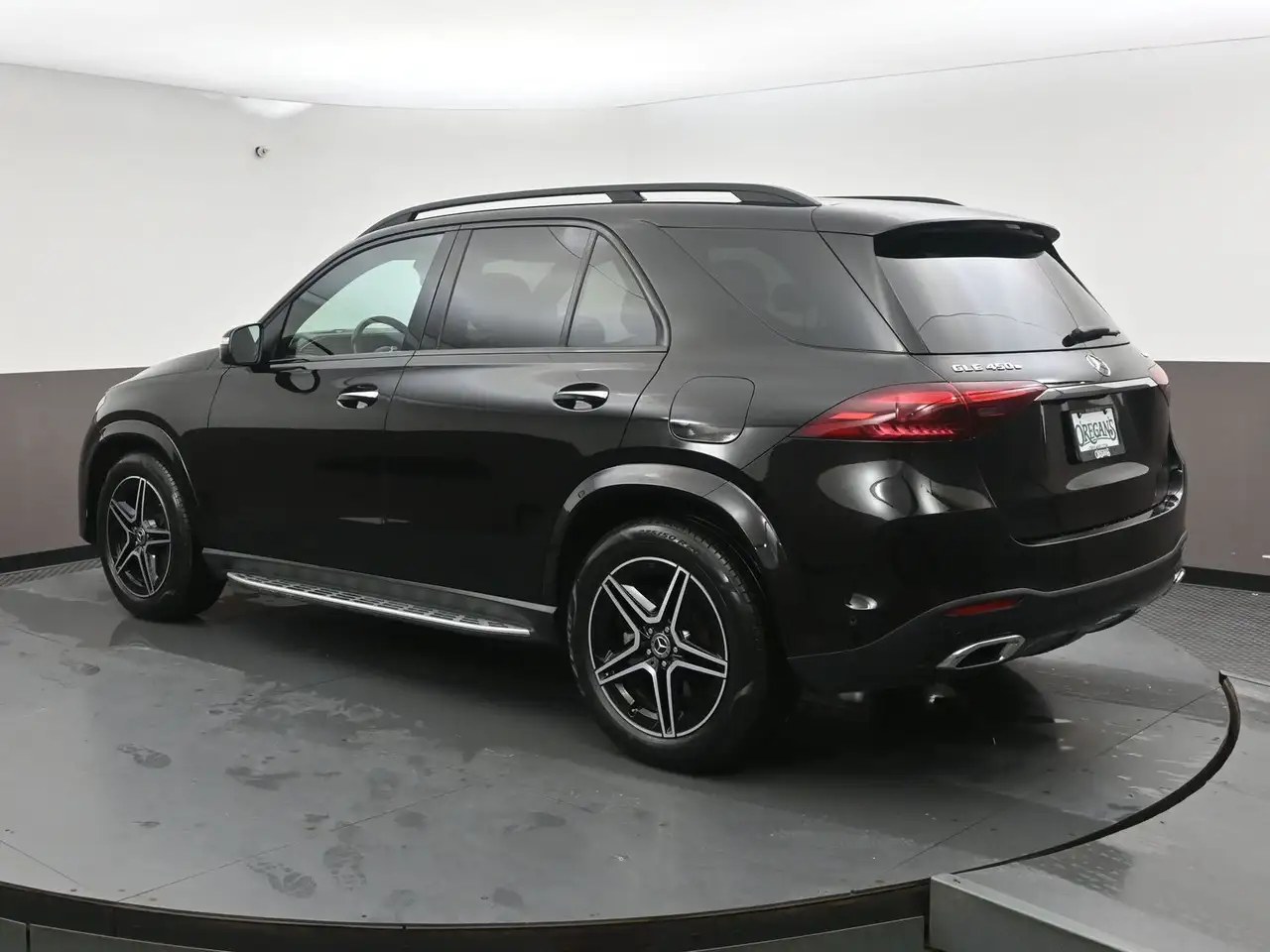 Mercedes-Benz GLE снимка Mercedes-Benz GLE