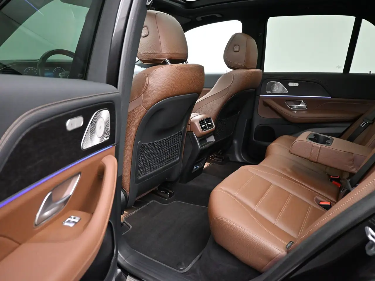 Mercedes-Benz GLE снимка Mercedes-Benz GLE