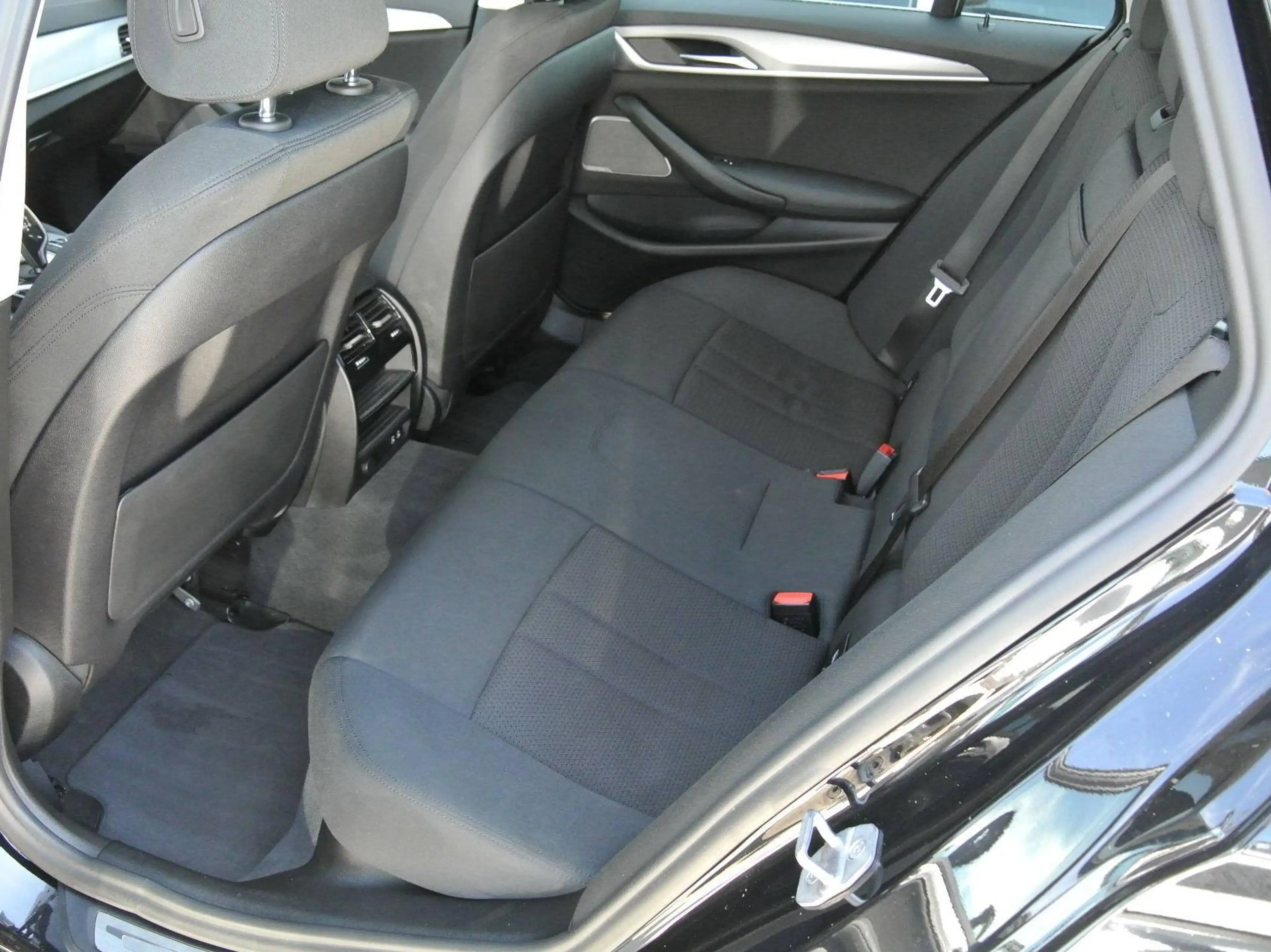 BMW 530 e xdrive touring Aut. * Live-Cockpit * 1. BESITZ — photo 10