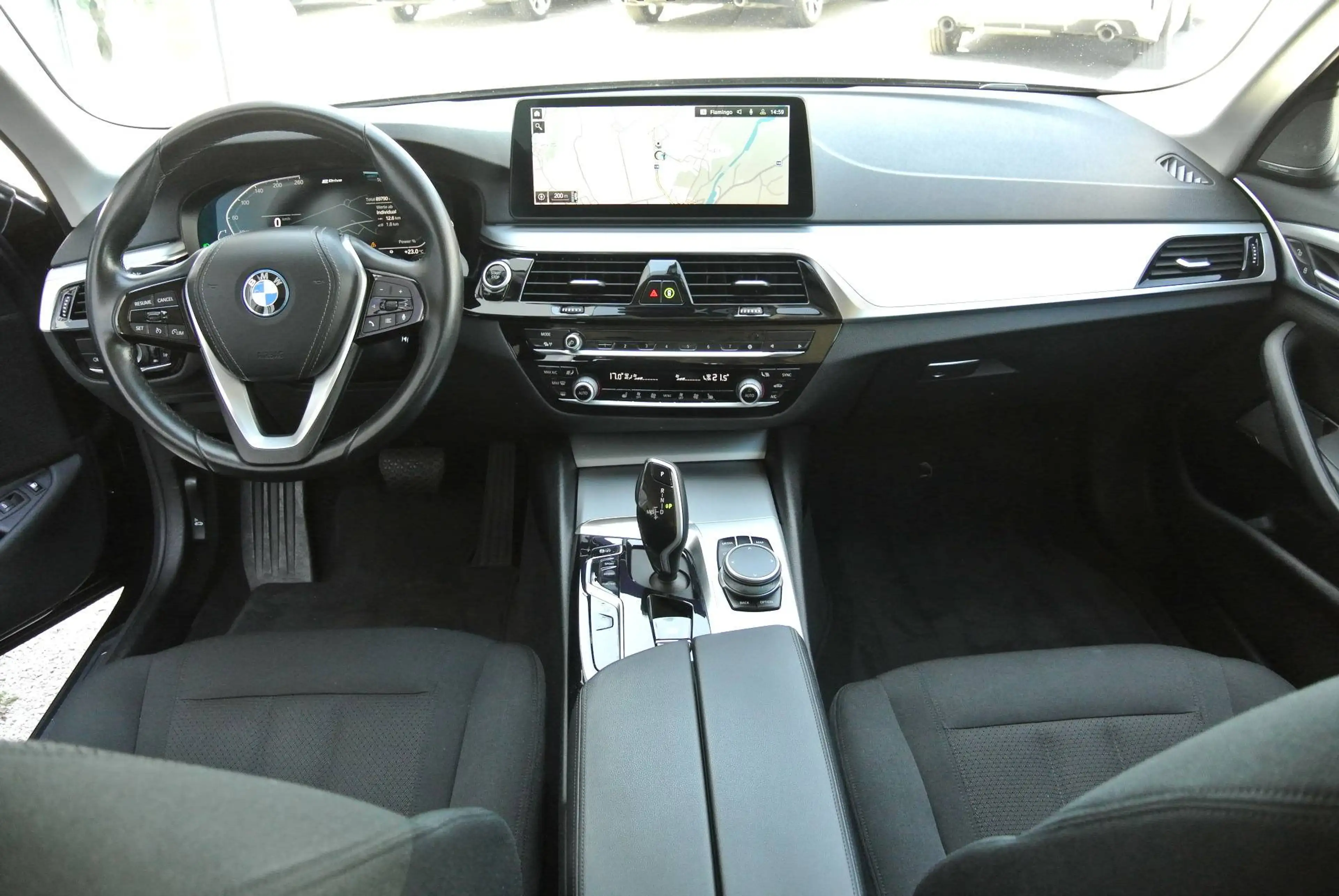 BMW 530 e xdrive touring Aut. * Live-Cockpit * 1. BESITZ — photo 8