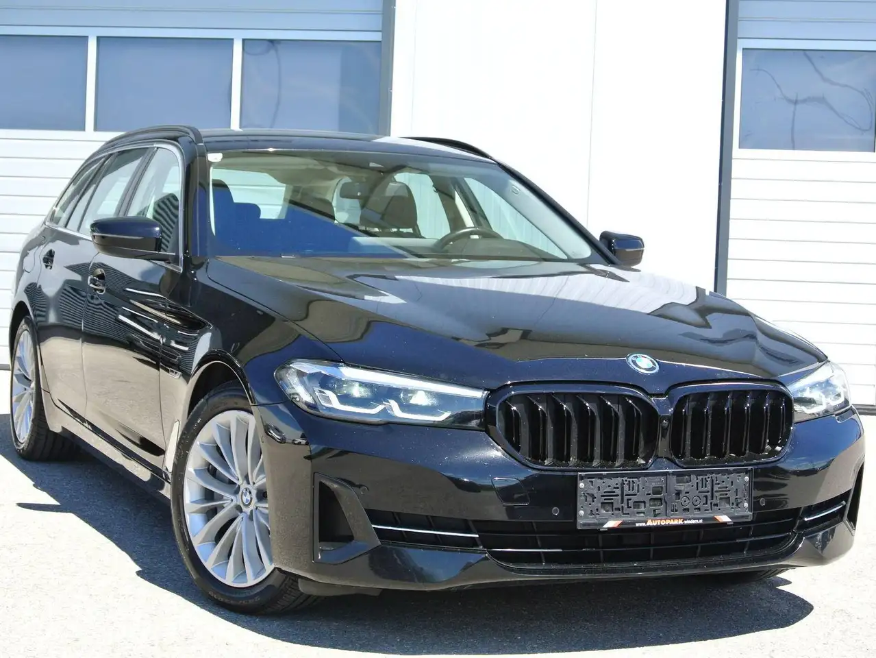BMW 530