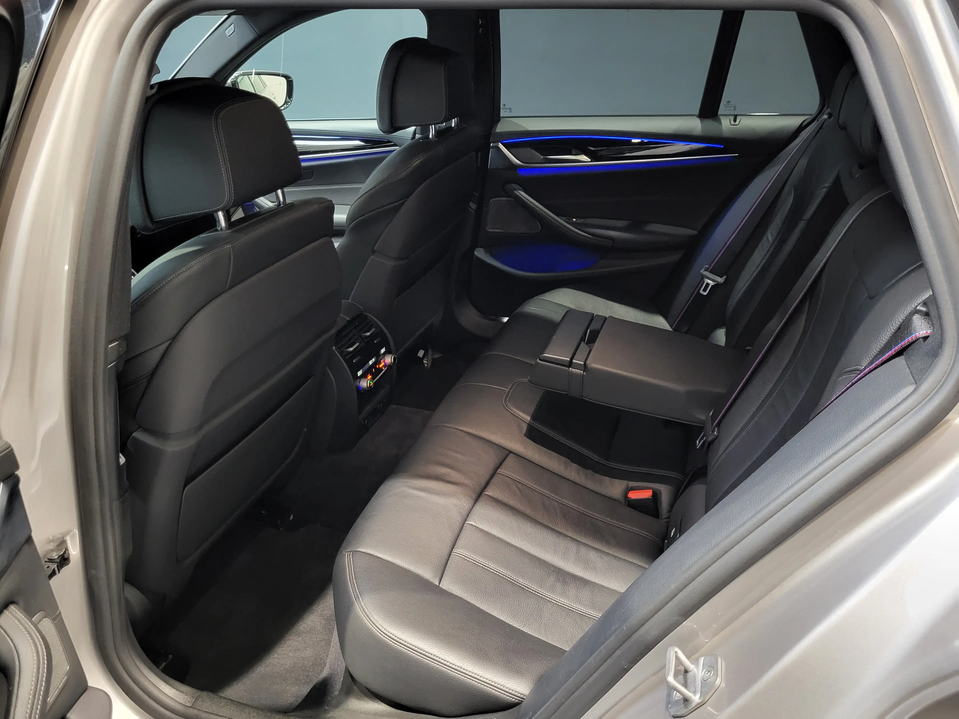 BMW M550 d xDrive *TOP Ausstattung* — photo 8