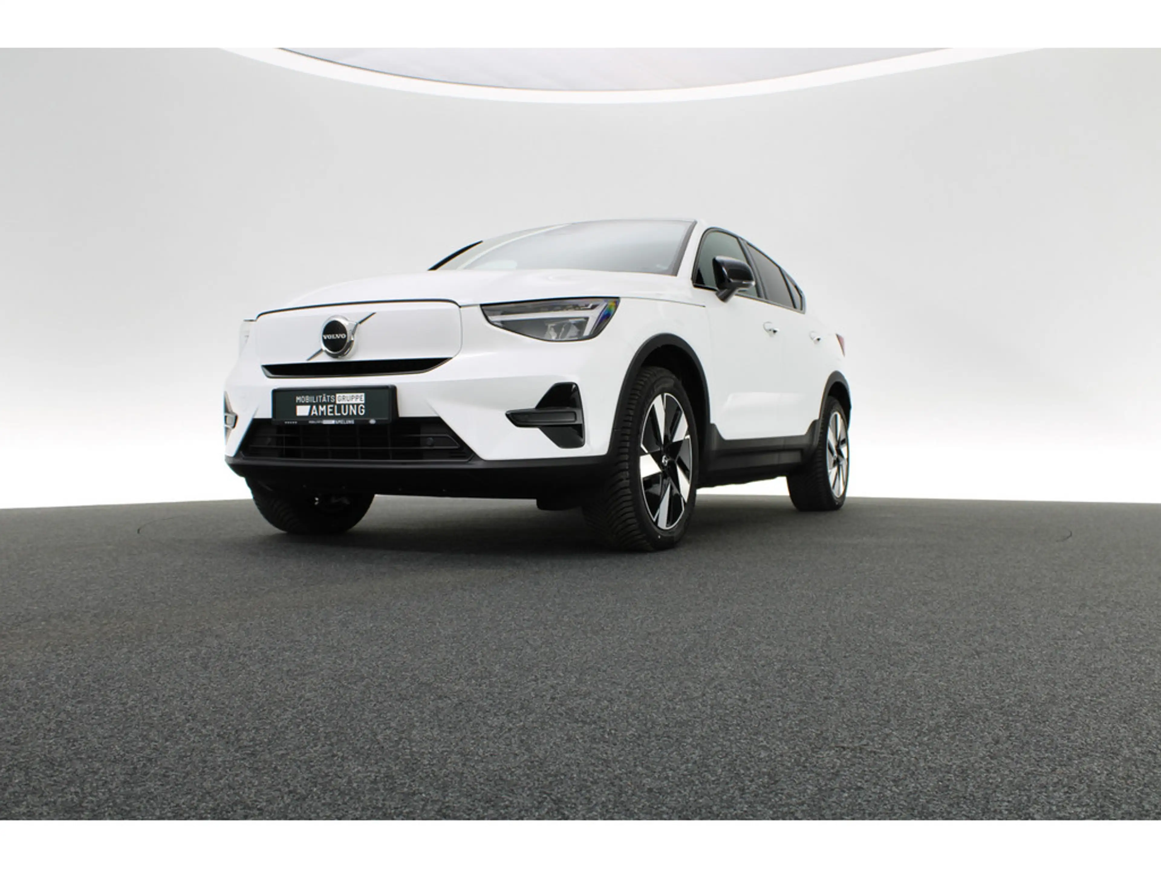 Volvo C40 Plus Recharge Pure Electric 2WD LED PANO — photo 6