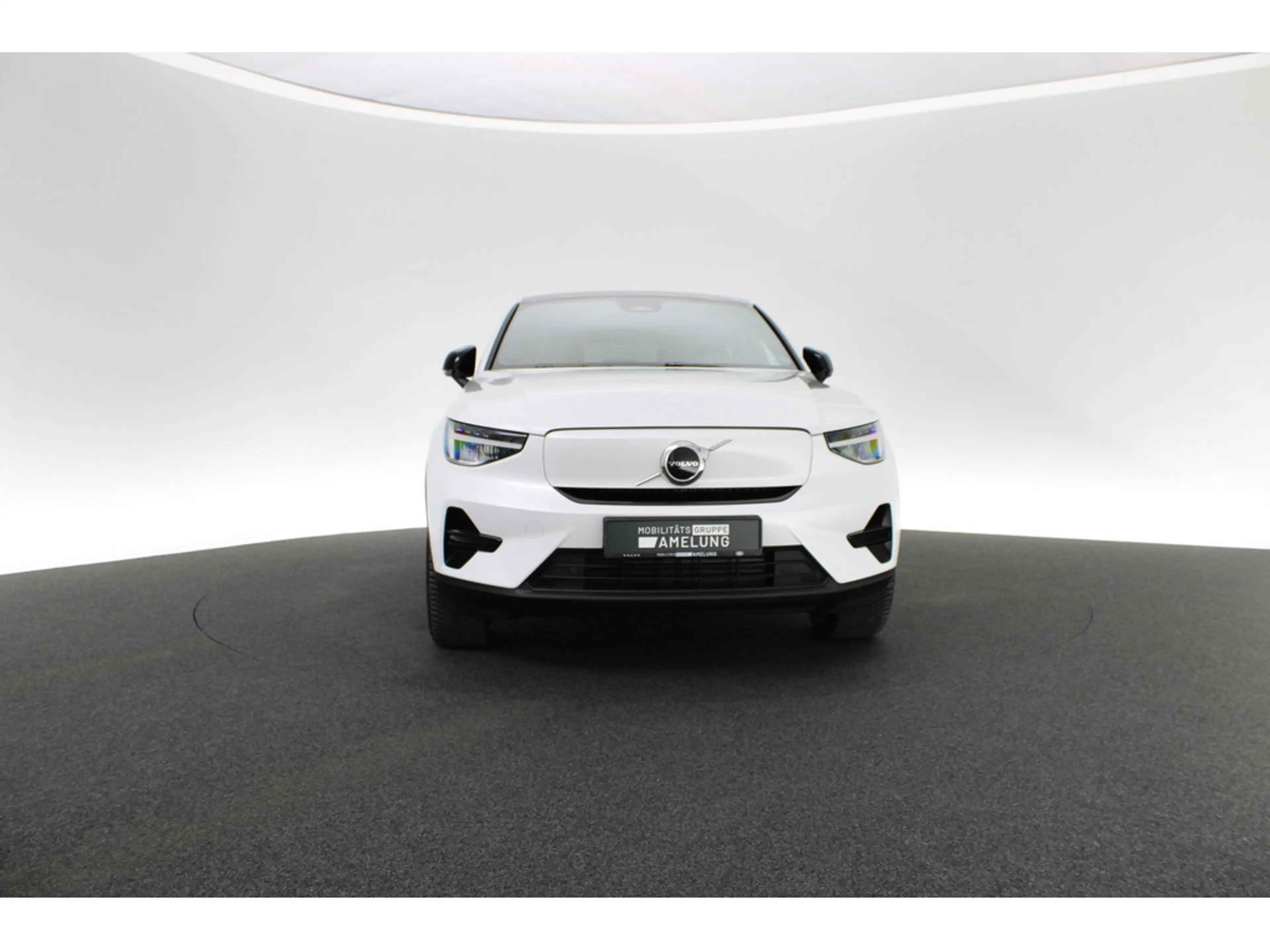 Volvo C40 Plus Recharge Pure Electric 2WD LED PANO — photo 8