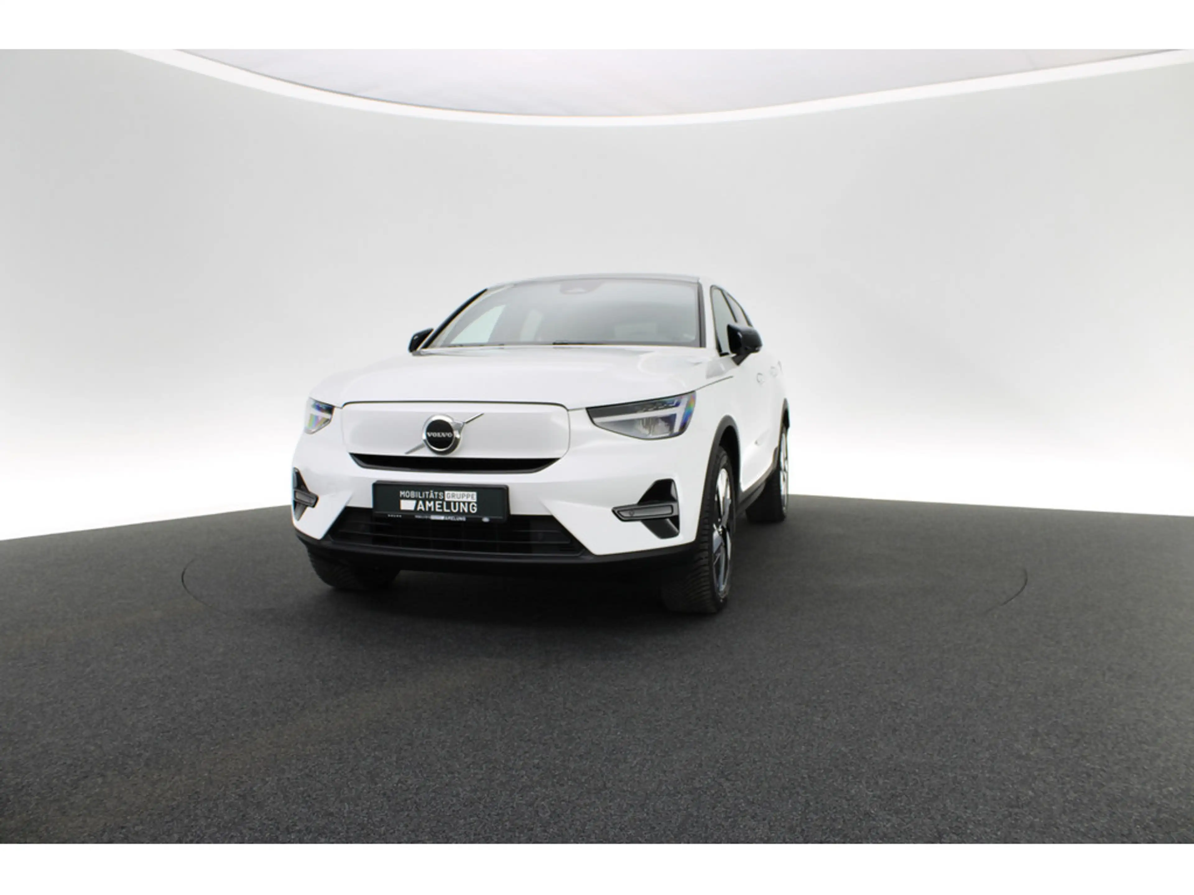Volvo C40 Plus Recharge Pure Electric 2WD LED PANO — photo 2