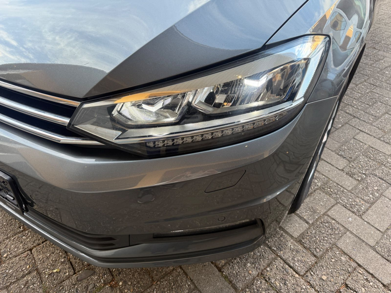 Volkswagen Touran Comfortline *PDCLED*SHZ*** — photo 9