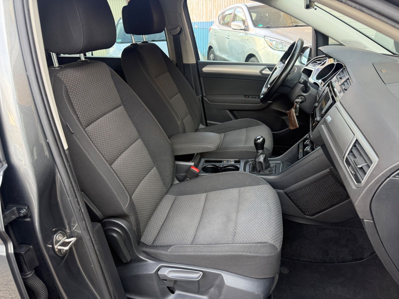 Volkswagen Touran Comfortline *PDCLED*SHZ*** — photo 13