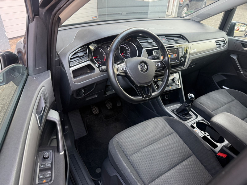 Volkswagen Touran Comfortline *PDCLED*SHZ*** — photo 10