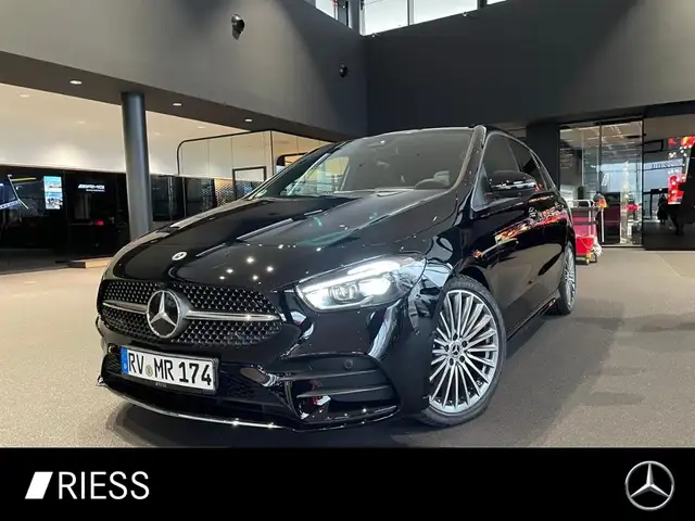 Mercedes-Benz B 220 d AMG+PANO+AHK+DISTR+HUD+MULTIB+KEYL+360°+