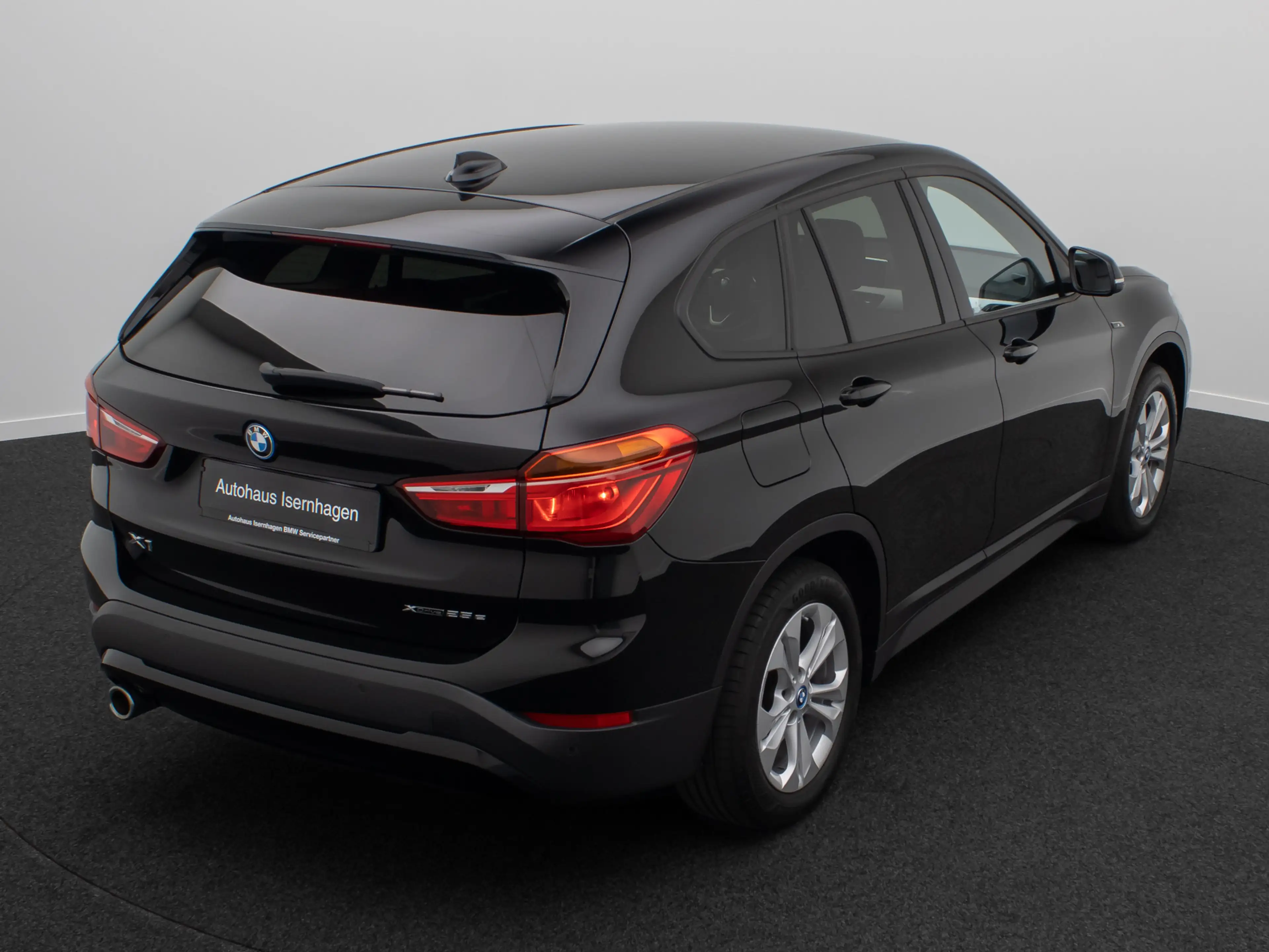 BMW X1 GeschwindigReg DAB ParkAss Navi Lordos — photo 7