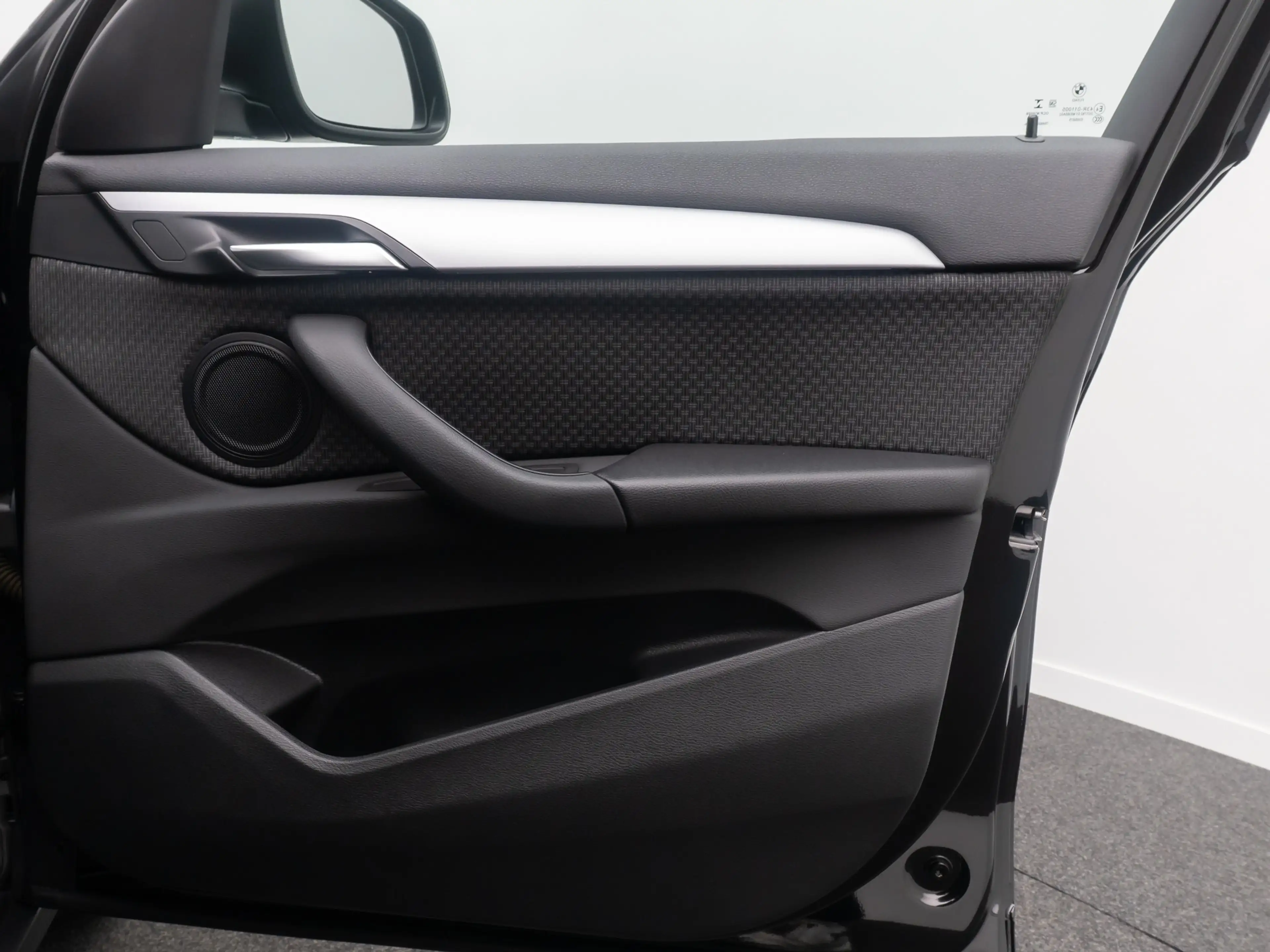 BMW X1 GeschwindigReg DAB ParkAss Navi Lordos — photo 29