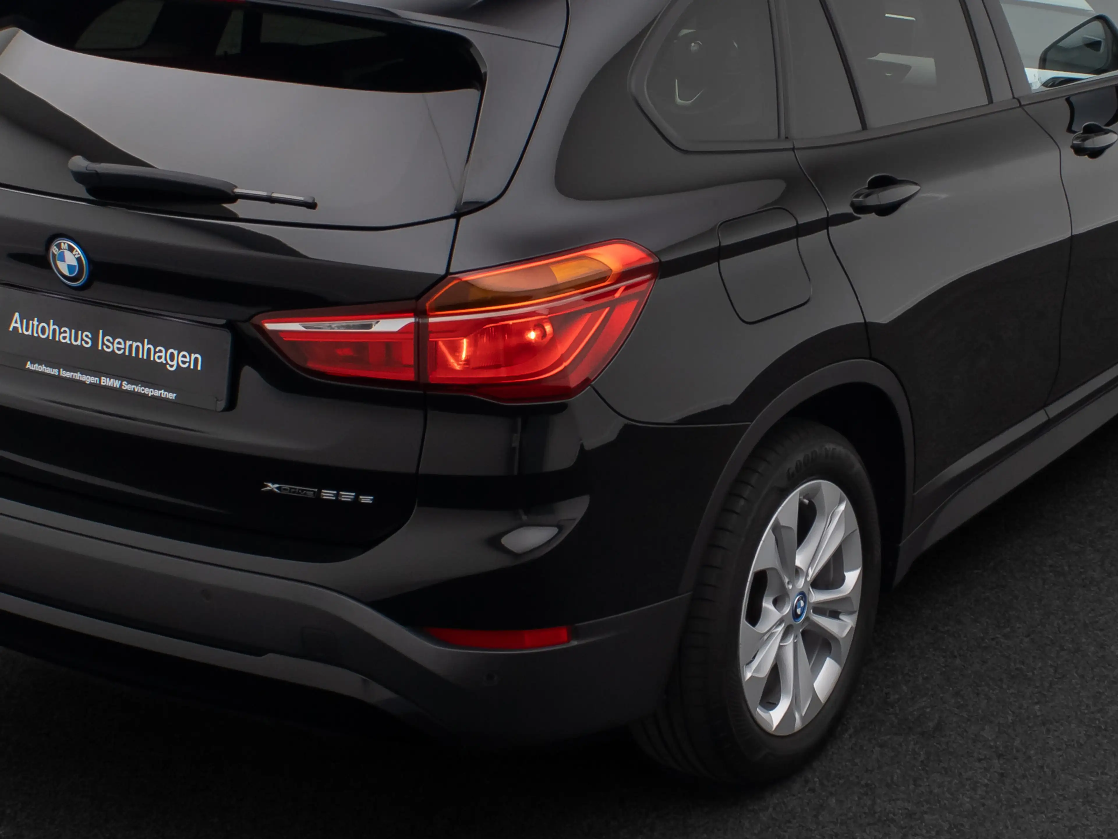 BMW X1 GeschwindigReg DAB ParkAss Navi Lordos — photo 17