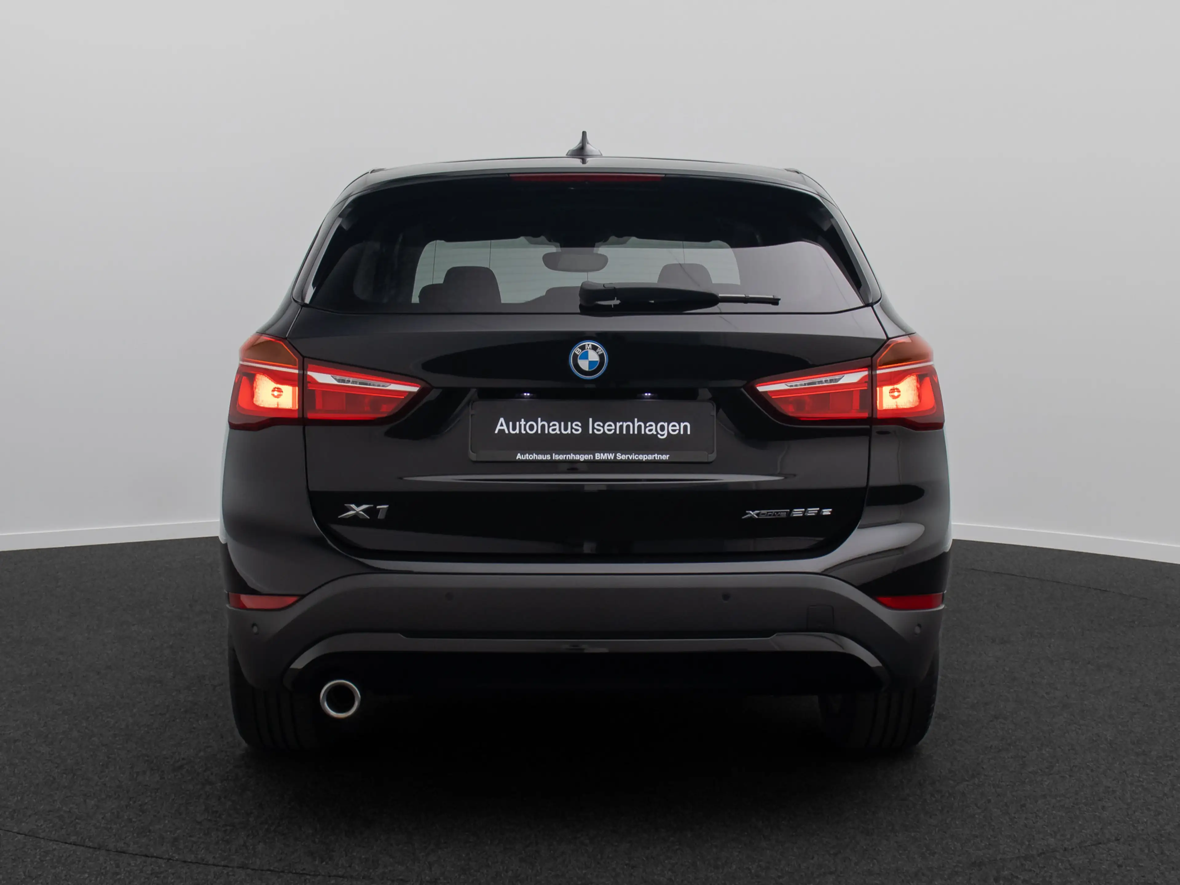 BMW X1 GeschwindigReg DAB ParkAss Navi Lordos — photo 8