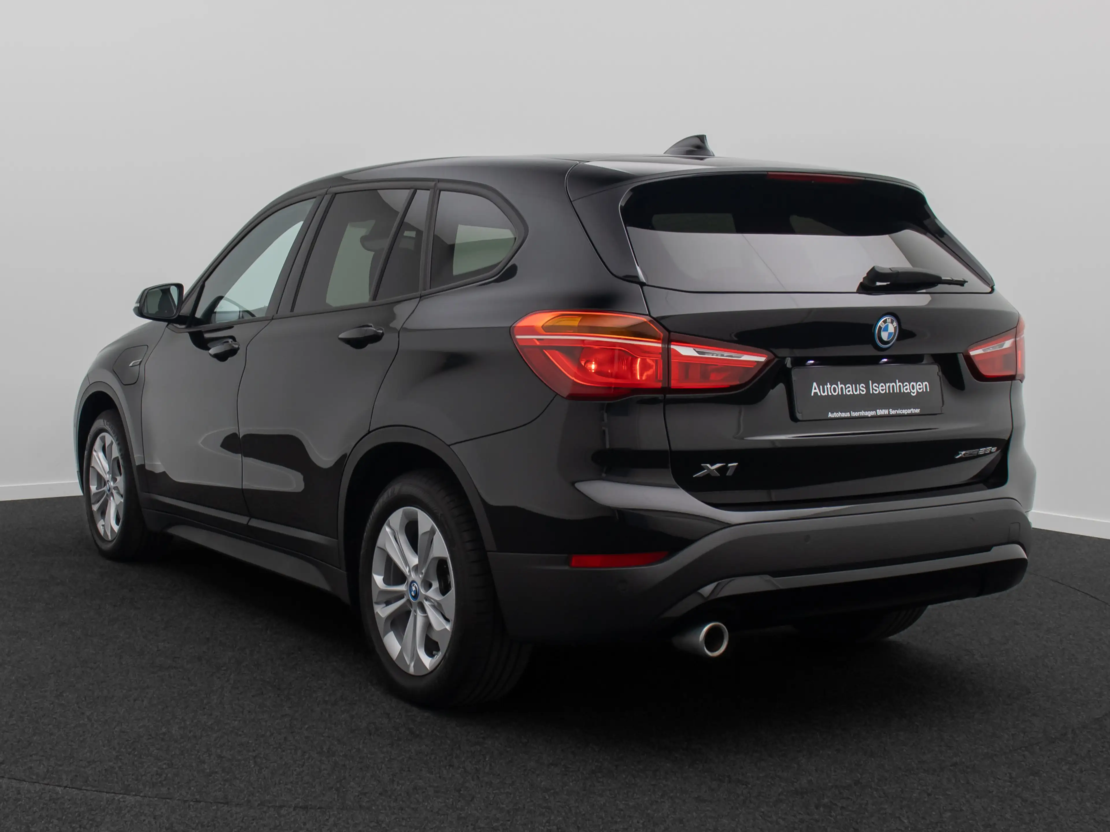 BMW X1 GeschwindigReg DAB ParkAss Navi Lordos — photo 9