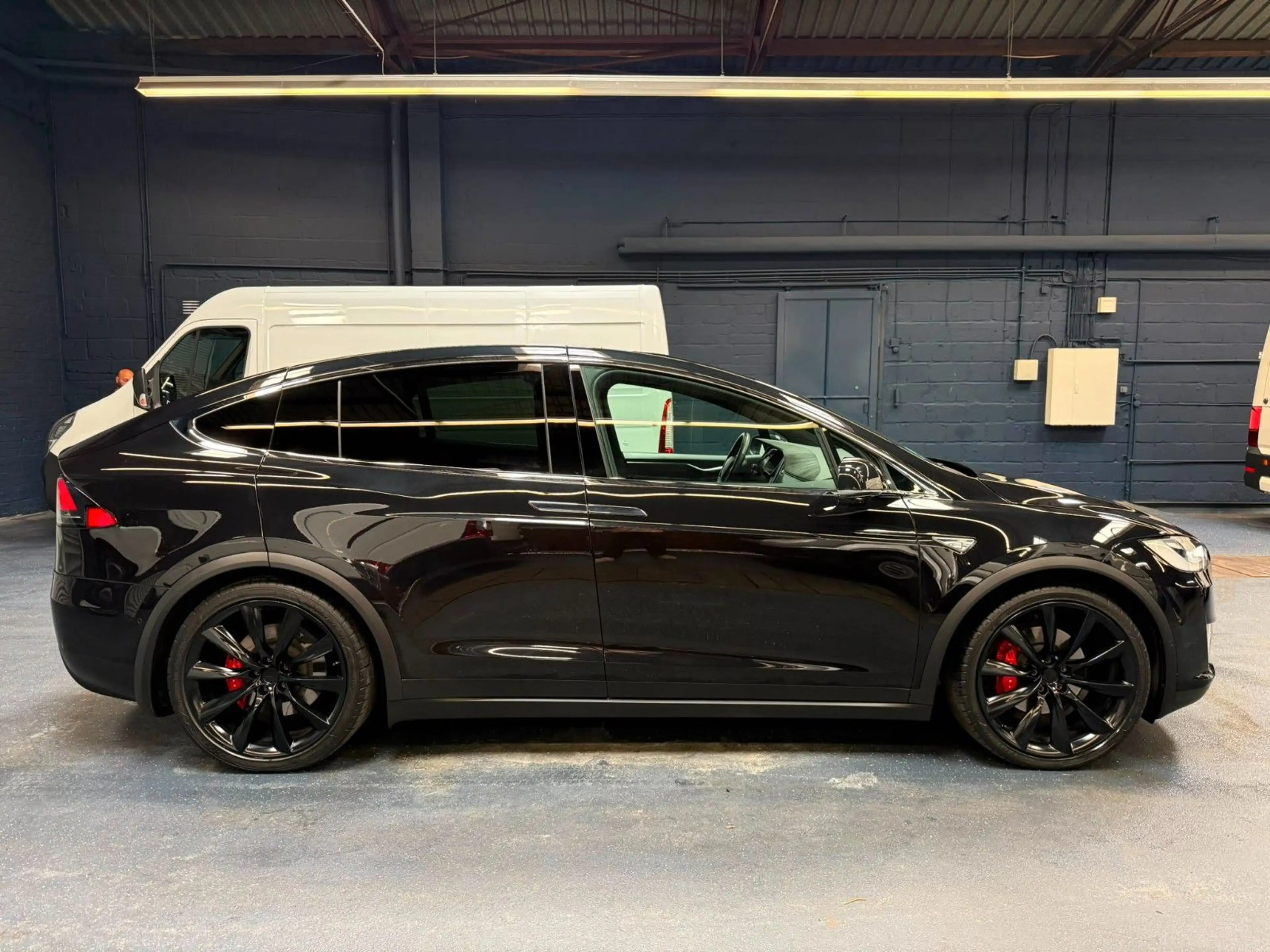 Tesla Model X Performance Dual P90D 6 Sitze CARBON AHK — photo 10