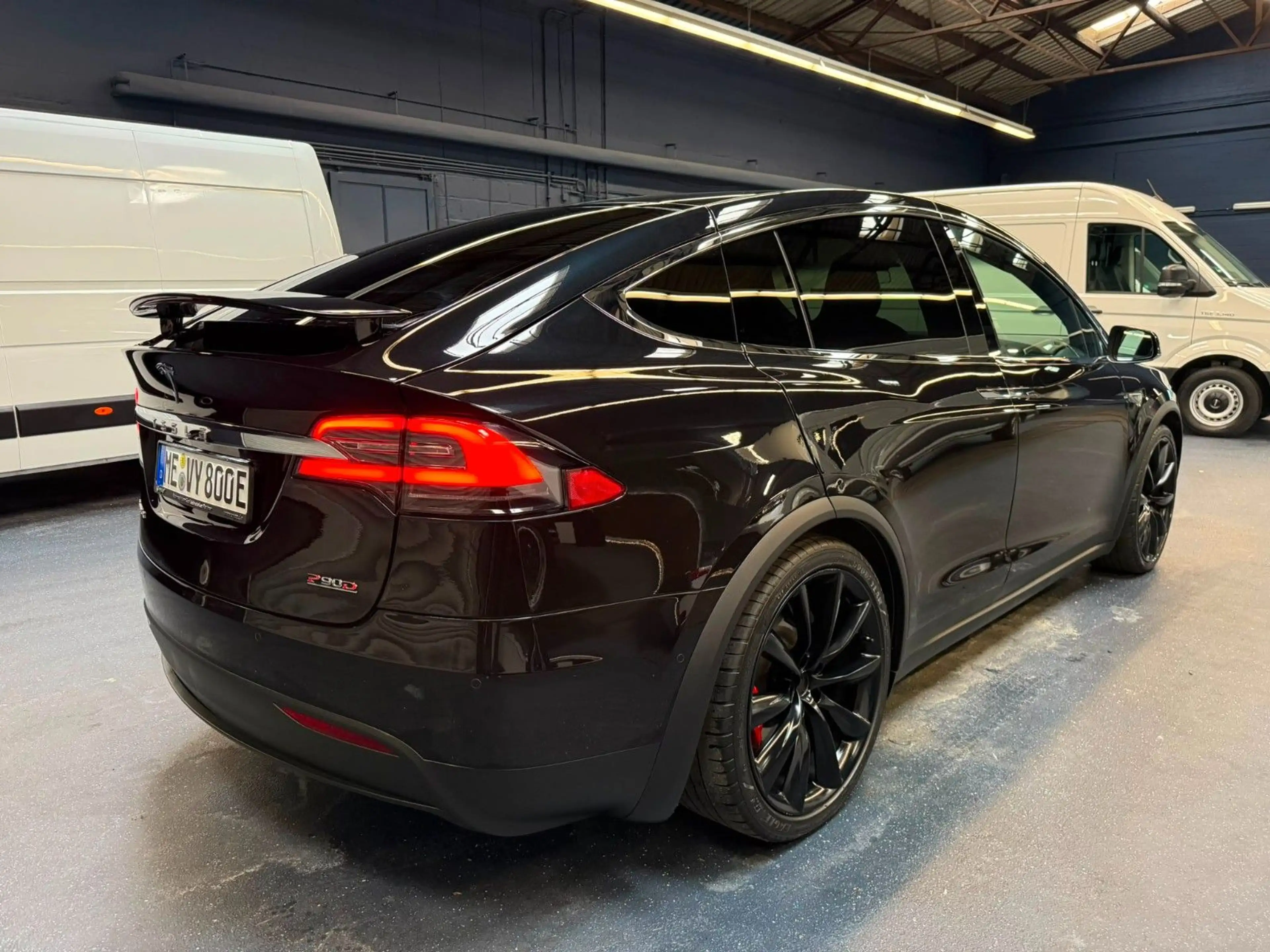 Tesla Model X Performance Dual P90D 6 Sitze CARBON AHK — photo 5