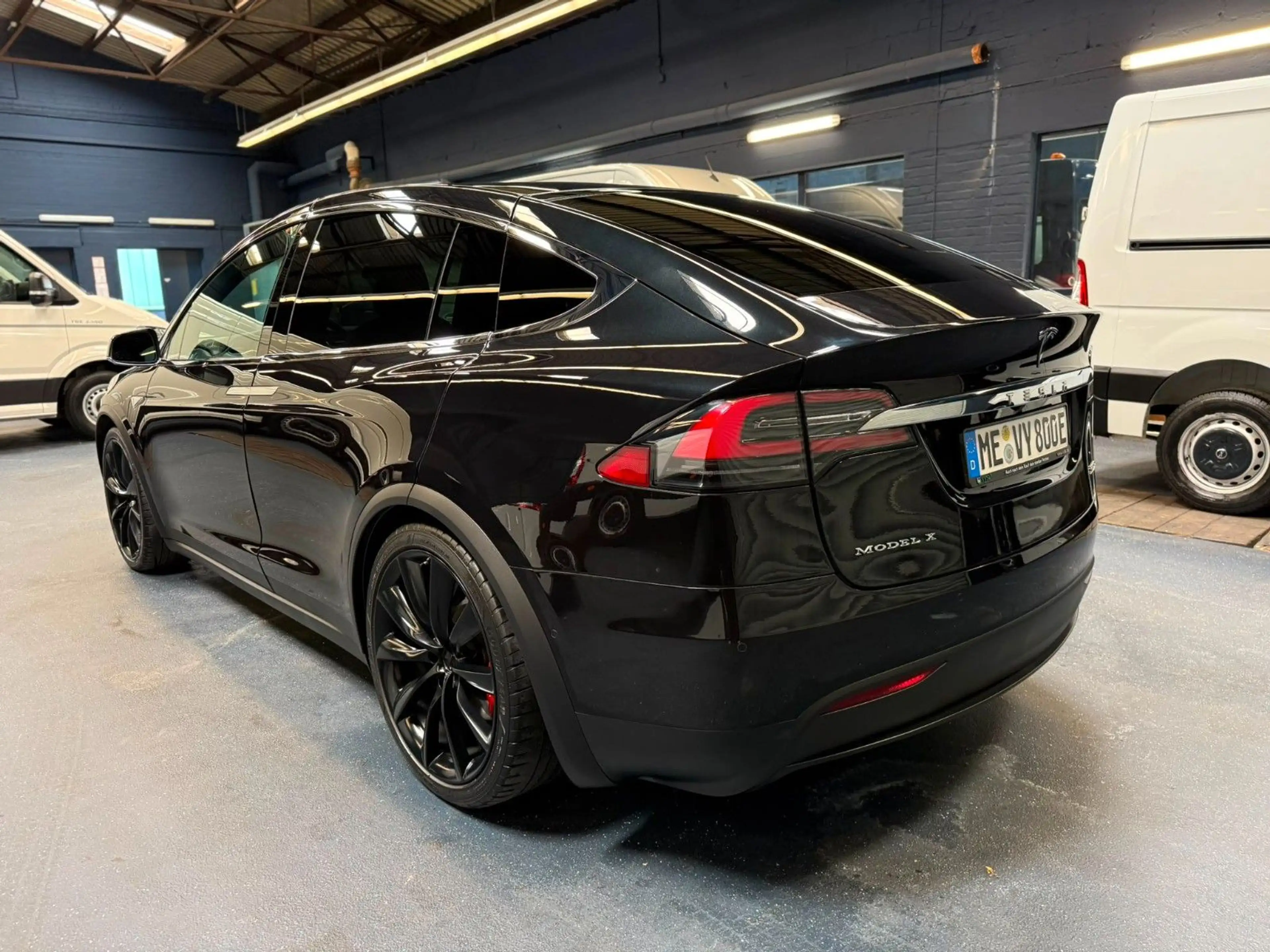 Tesla Model X Performance Dual P90D 6 Sitze CARBON AHK — photo 12