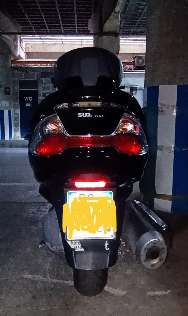 Suzuki Burgman 400 Negru - 2