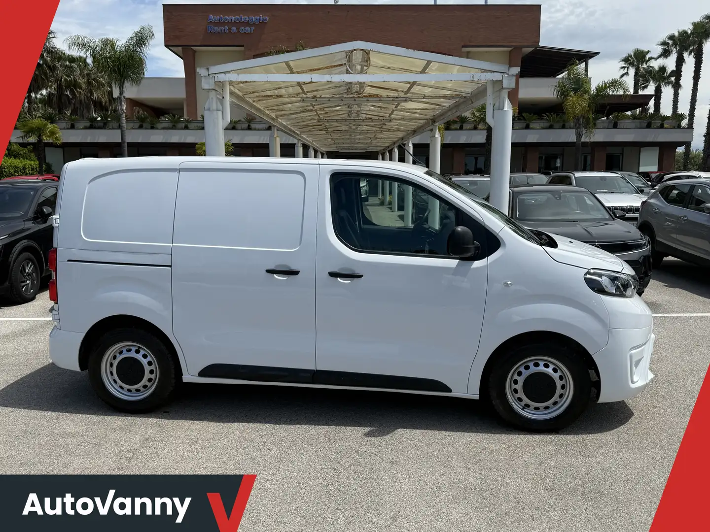 Toyota Proace 1.6D 115CV S&S 10Q 4P COMPACT MY18 Blanc - 1