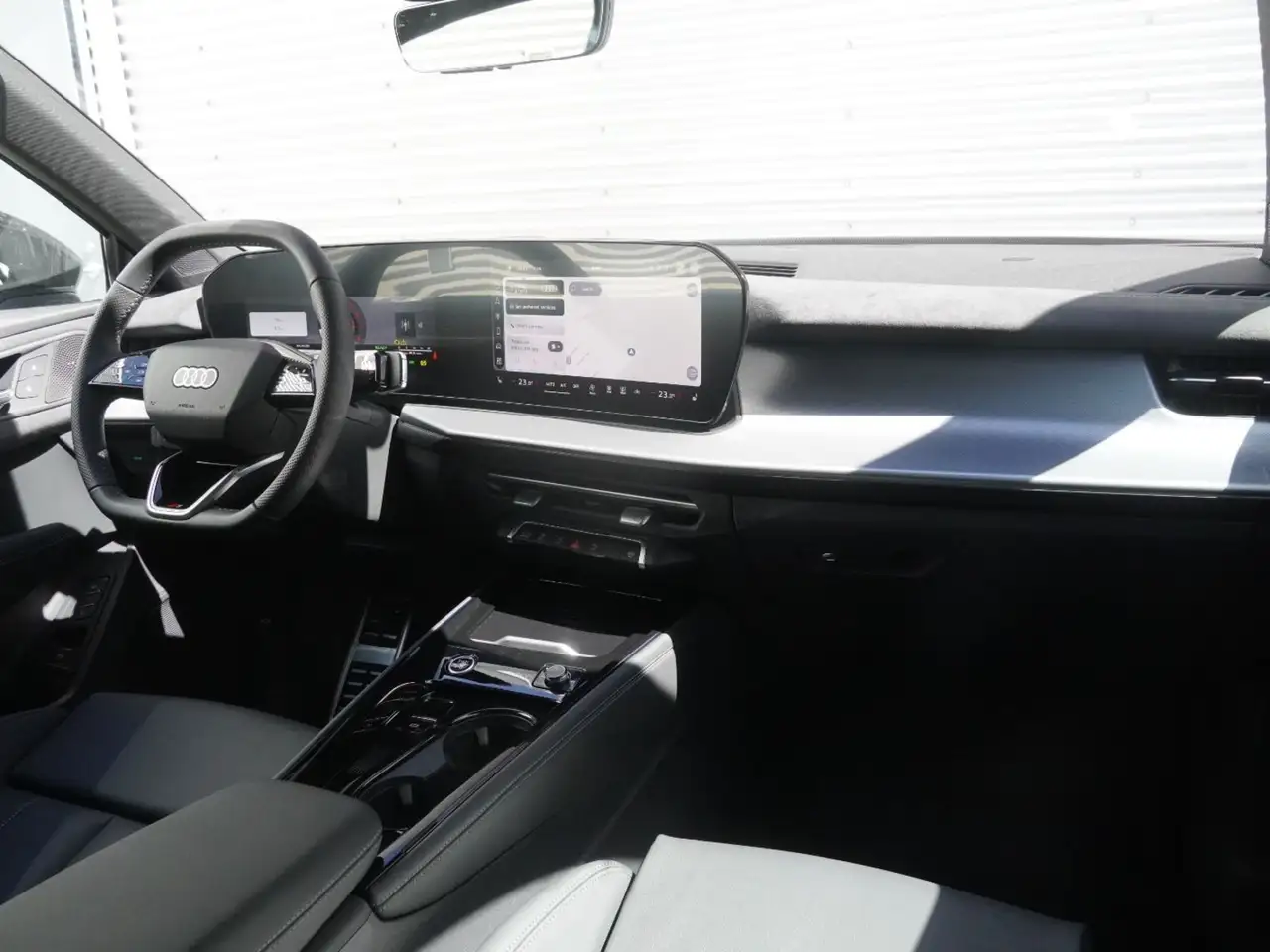 Audi Q3 снимка Audi Q3