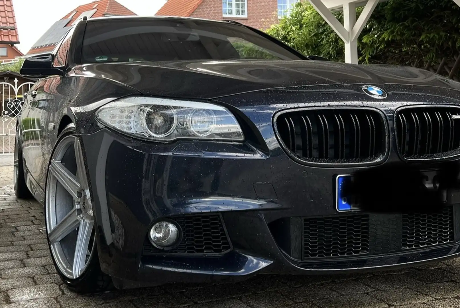 BMW 535 535 d xDrive Zwart - 1